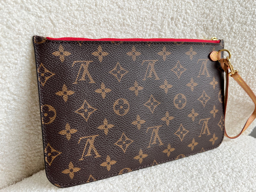 Louis Vuitton Pouch (from Neverfull MM) in Monogram