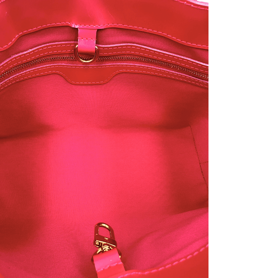 LV Wilshire vernis fucsia