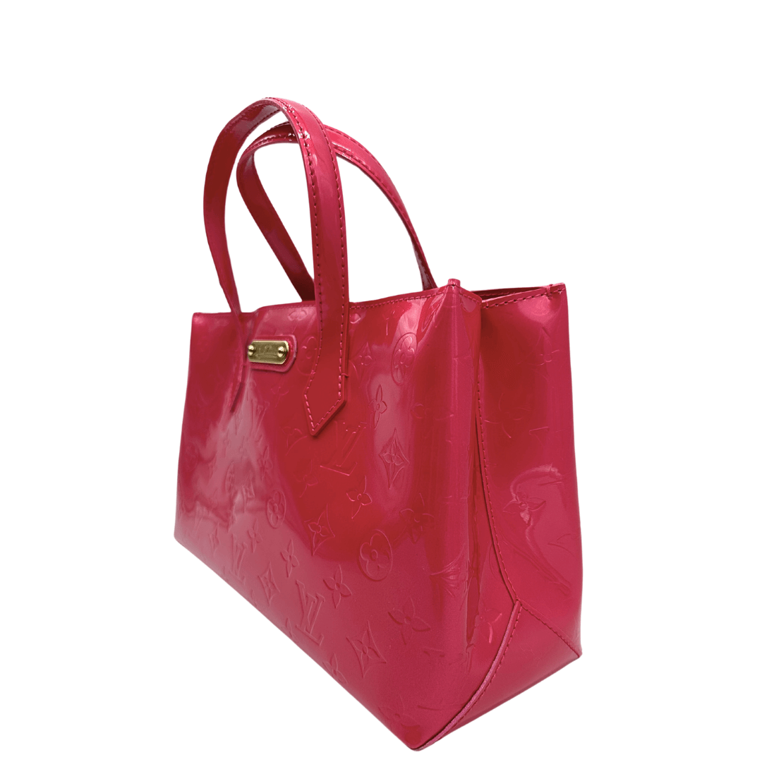 LV Wilshire vernis fucsia