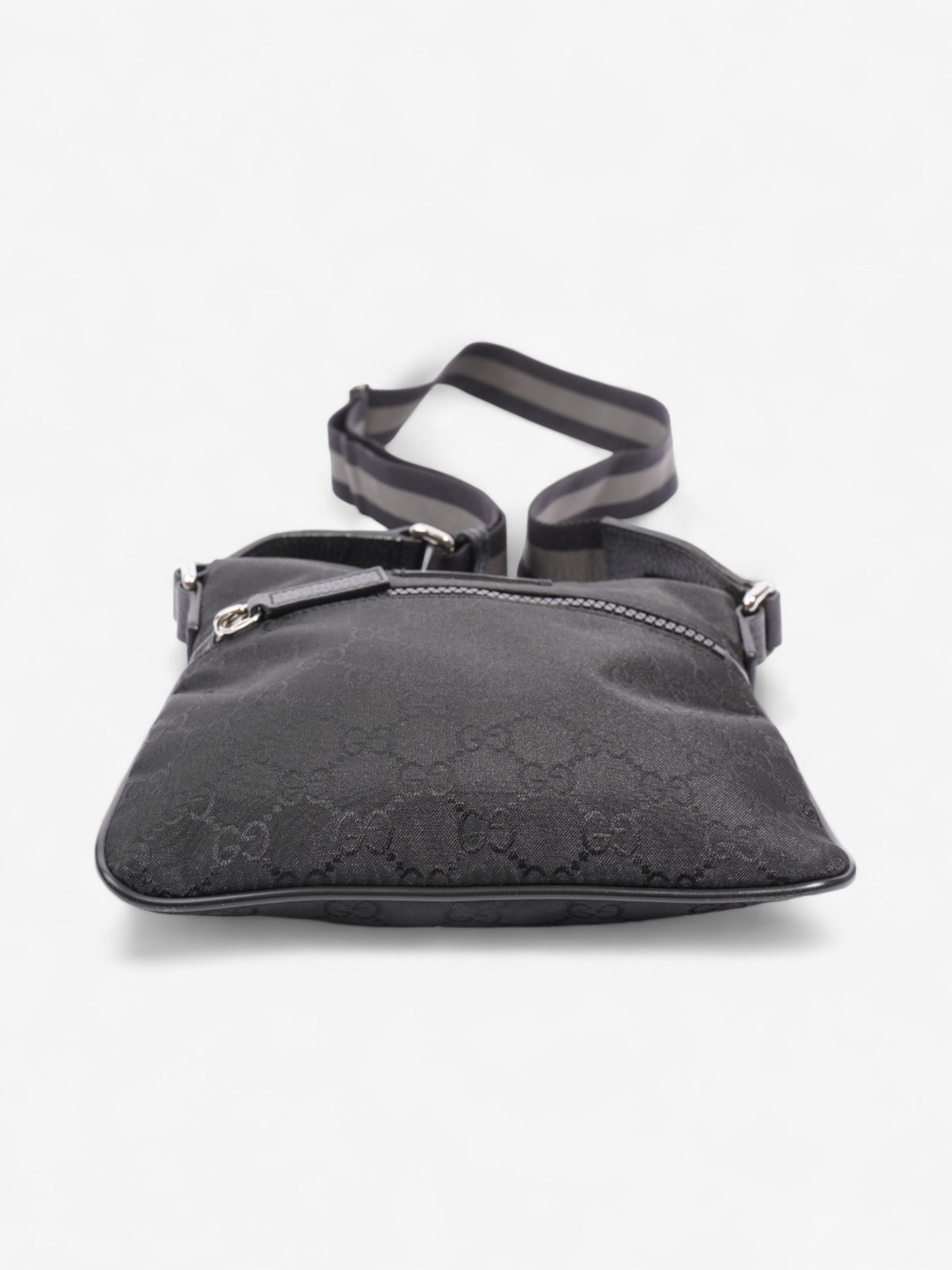Gucci GG Messenger Black GG Supreme Canvas