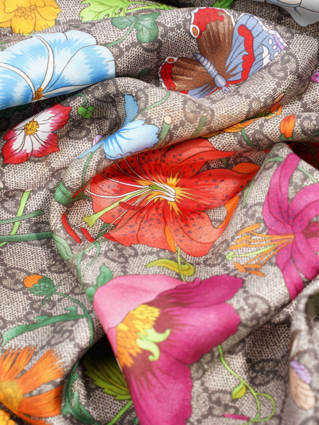 Gucci GG Flora Print Scarf Pink / GG Supreme / Multicolour Silk 90 x 90cm