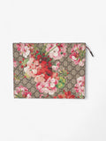 Gucci GG Blooms Pouch GG Supreme / Bloom Coated Canvas