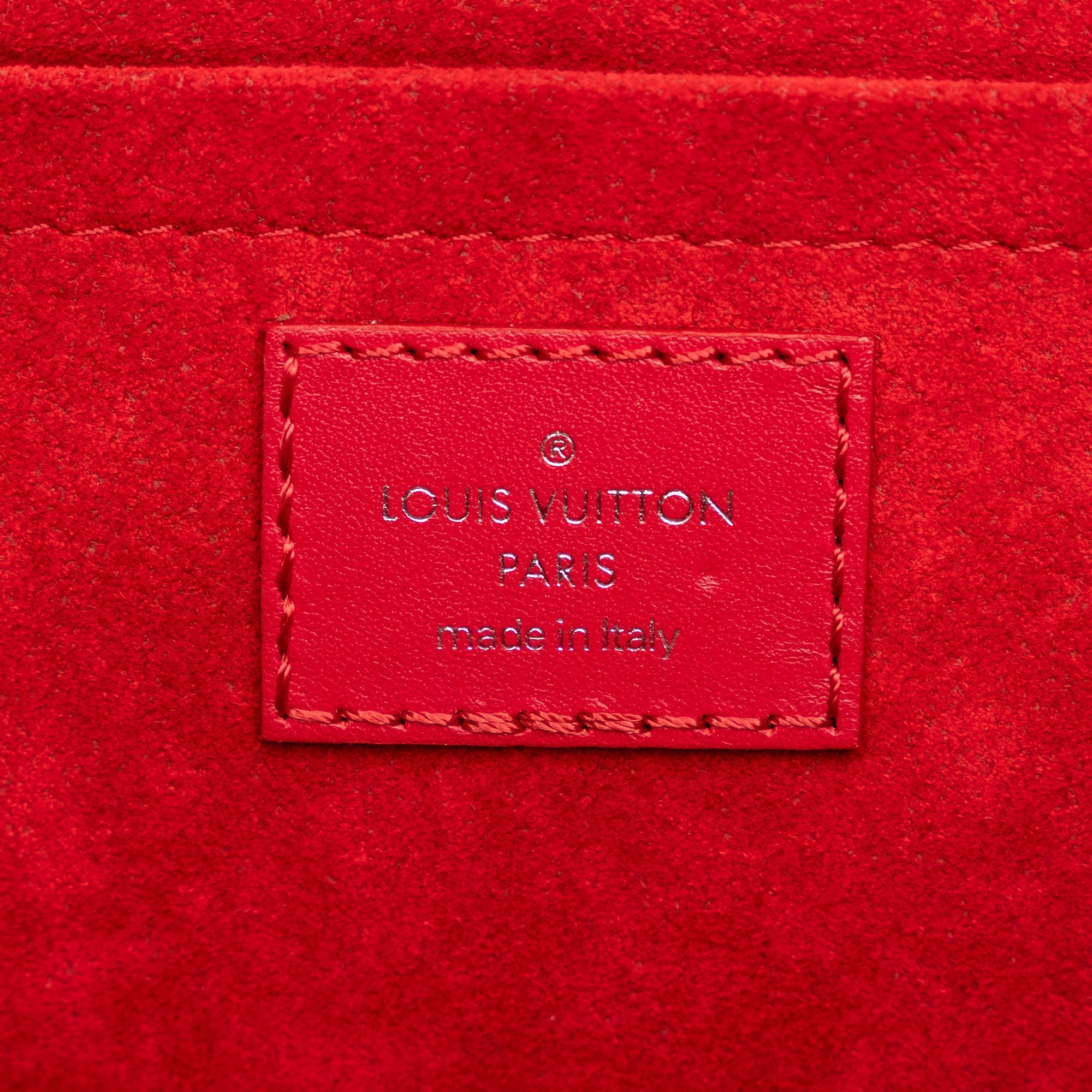 Red Louis Vuitton New Wave Chain Bag MM Satchel