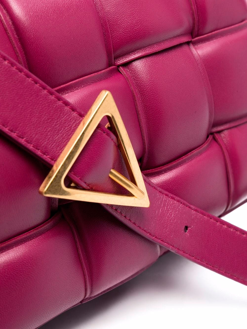 Padded Cassette bag in cinnabar nappa