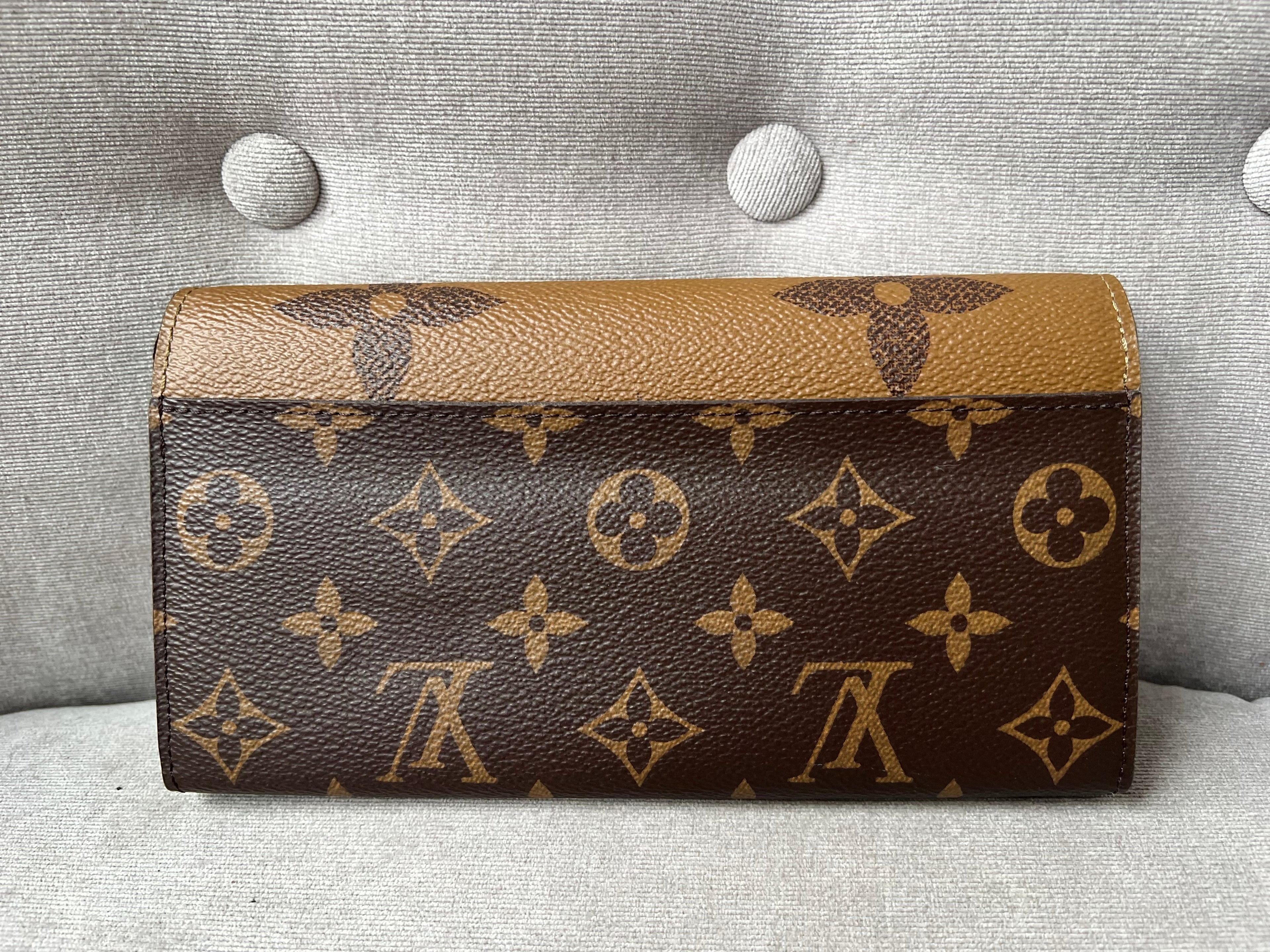Louis Vuitton Sarah Wallet in reverse Monogram and Brown (RRP £550)