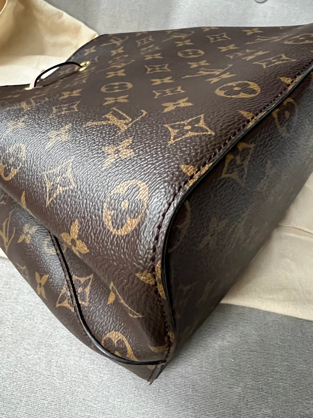 Louis Vuitton Neo Noe Monogram Rose Poudre (RRP £1,560)