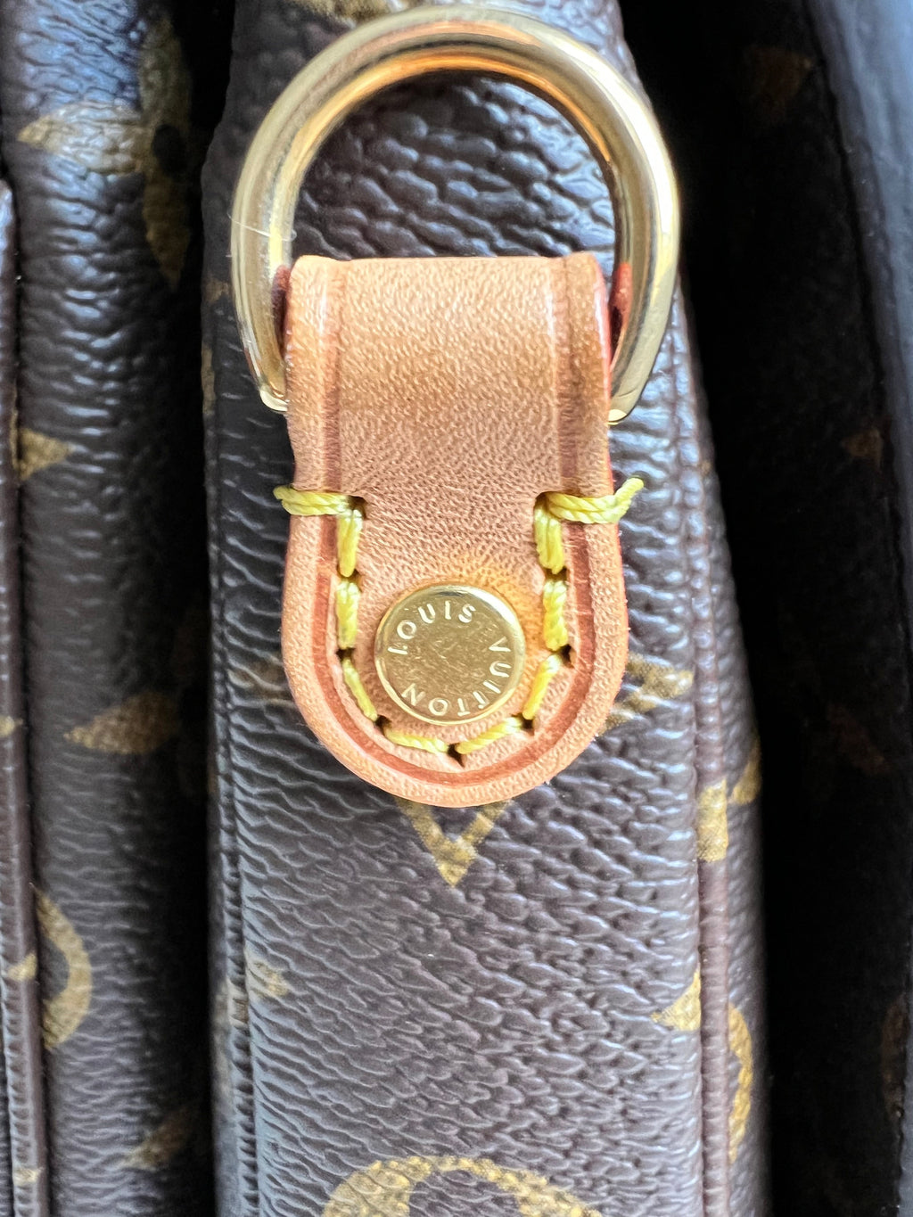 Louis Vuitton Pochette Metis Monogram (RRP £1,970)