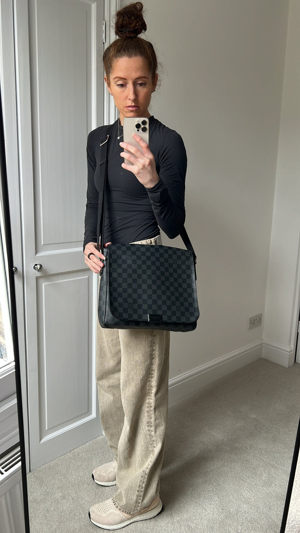 Louis Vuitton PM District Messenger Bag Damier Graphite
