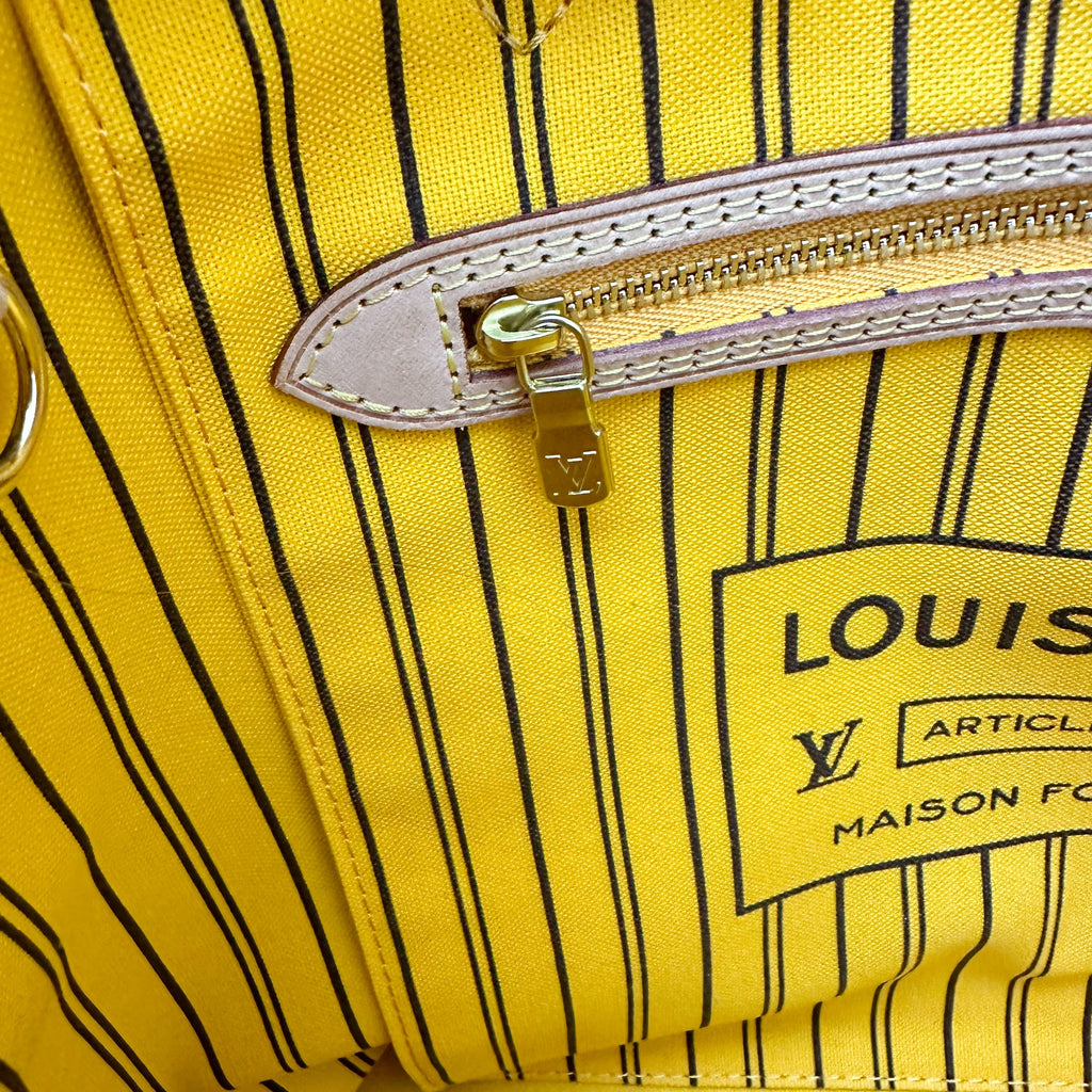 LV Neverfull MM in Monogram Canvas, Yellow Interior and GHW (No attached pouch)