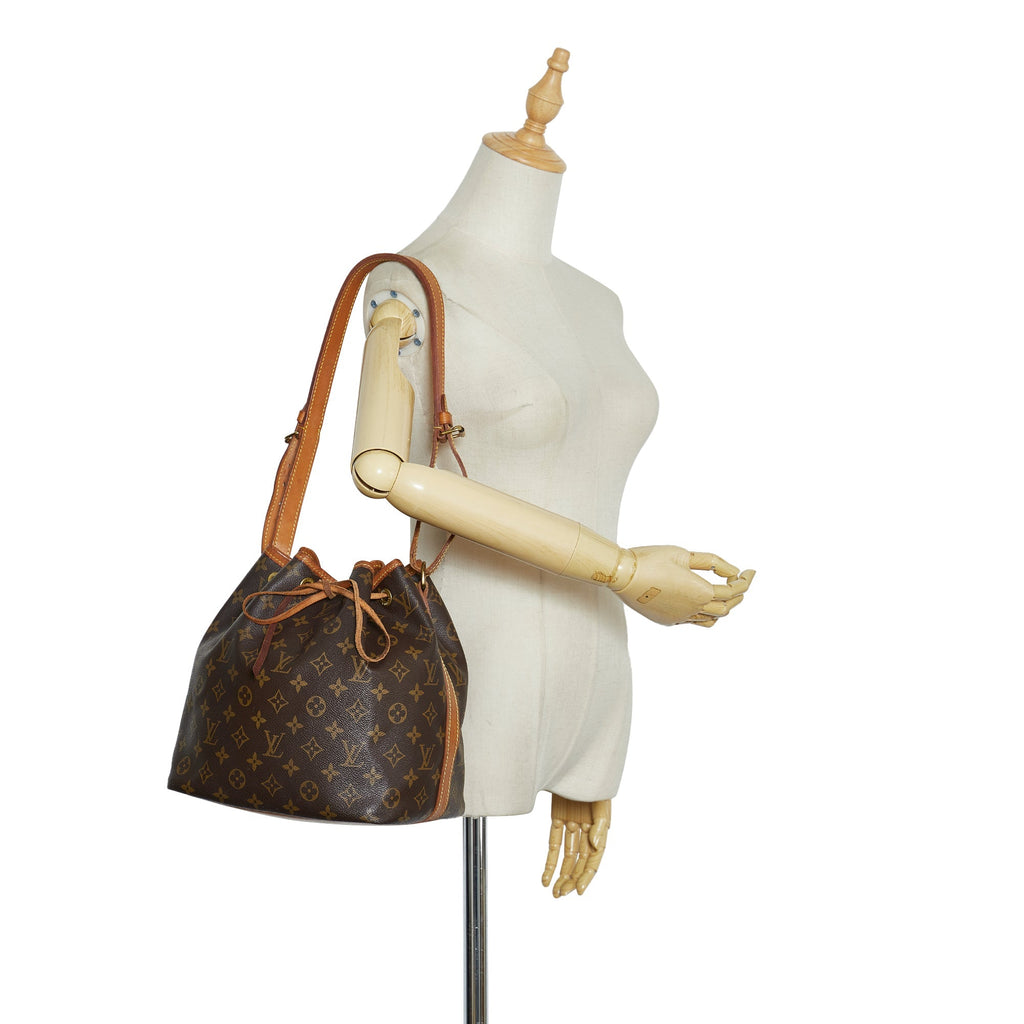 Louis Vuitton Petit NoÃƒÆ’Ã‚Â© Monogram Canvas