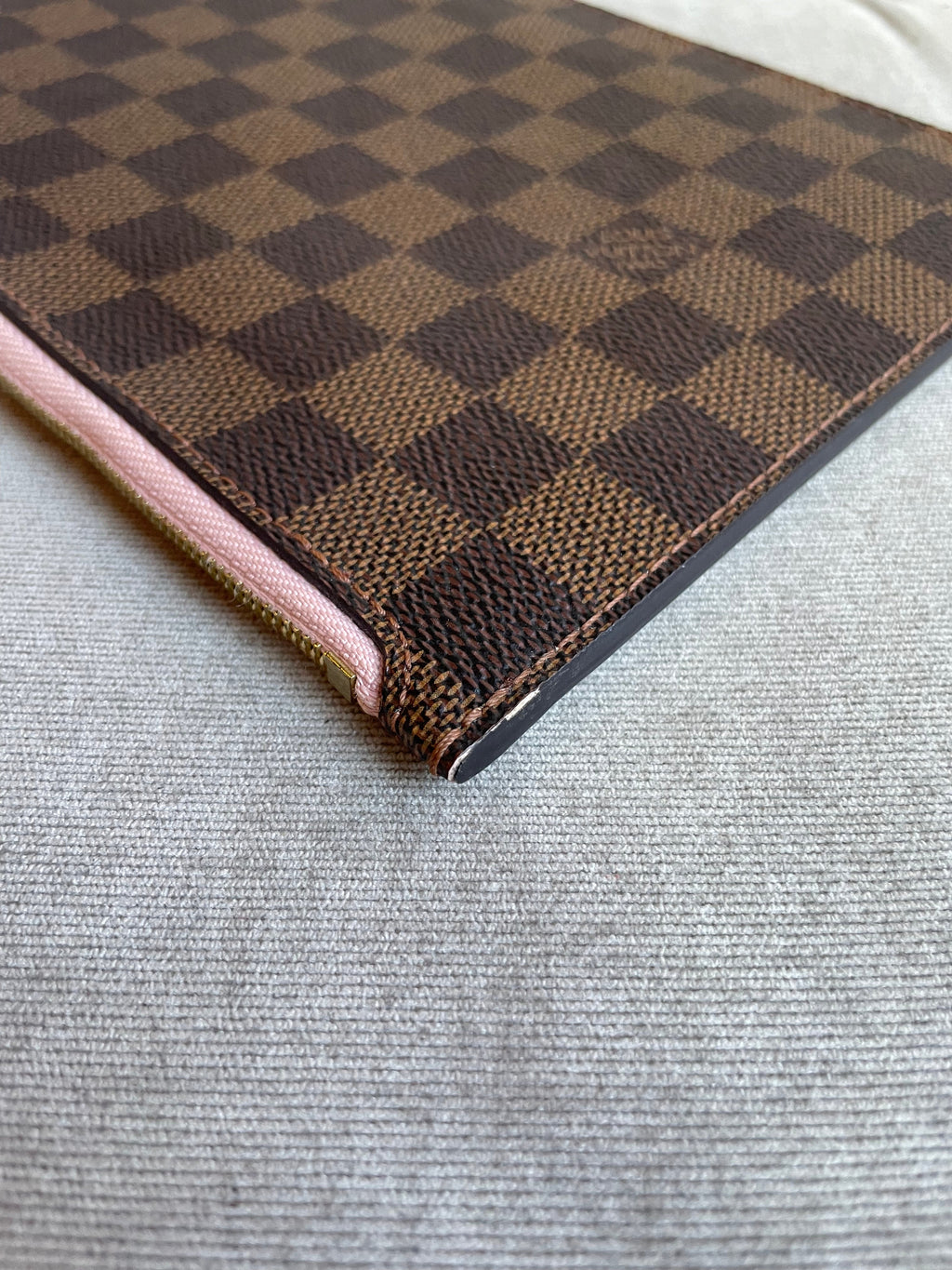 Louis Vuitton Pouch (from Neverfull MM) in Damier Ebene