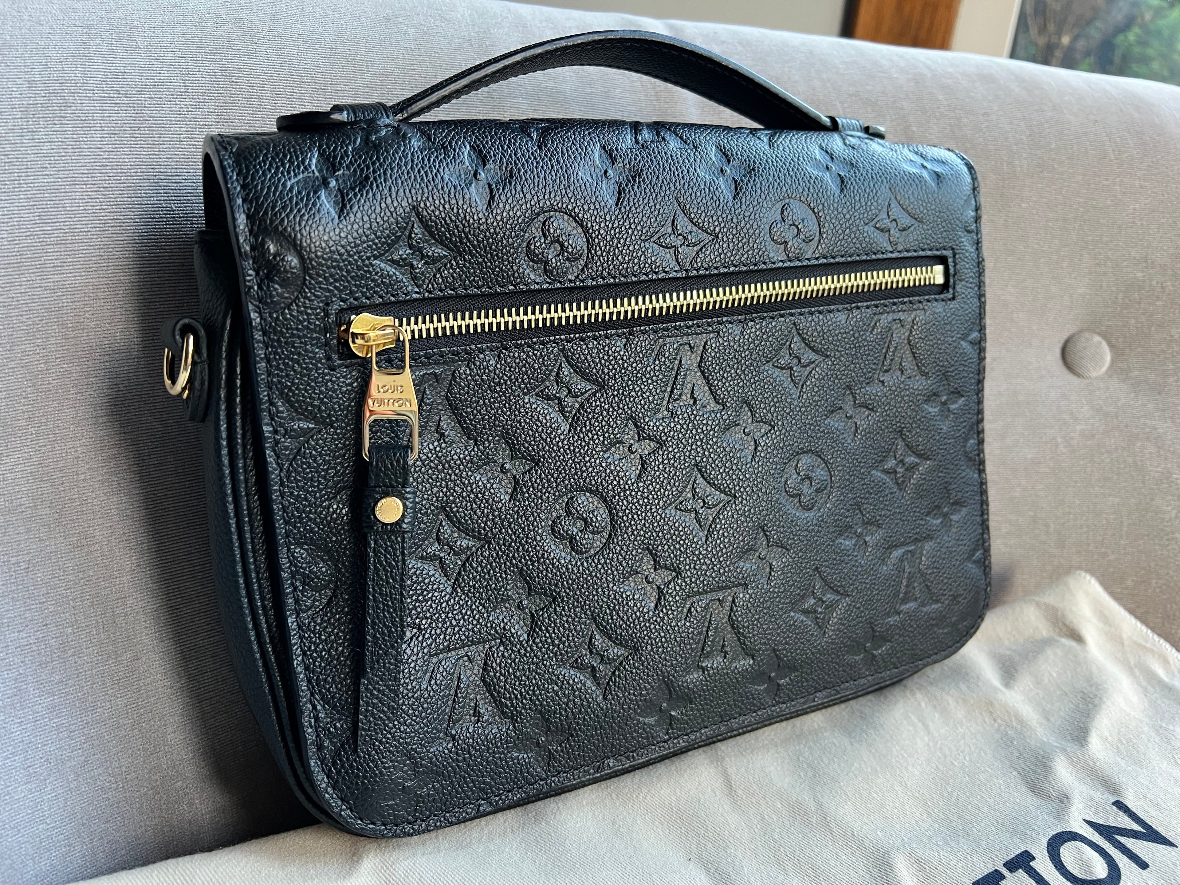 Louis Vuitton Pochette Metis Black Empreinte (RRP £2,110)