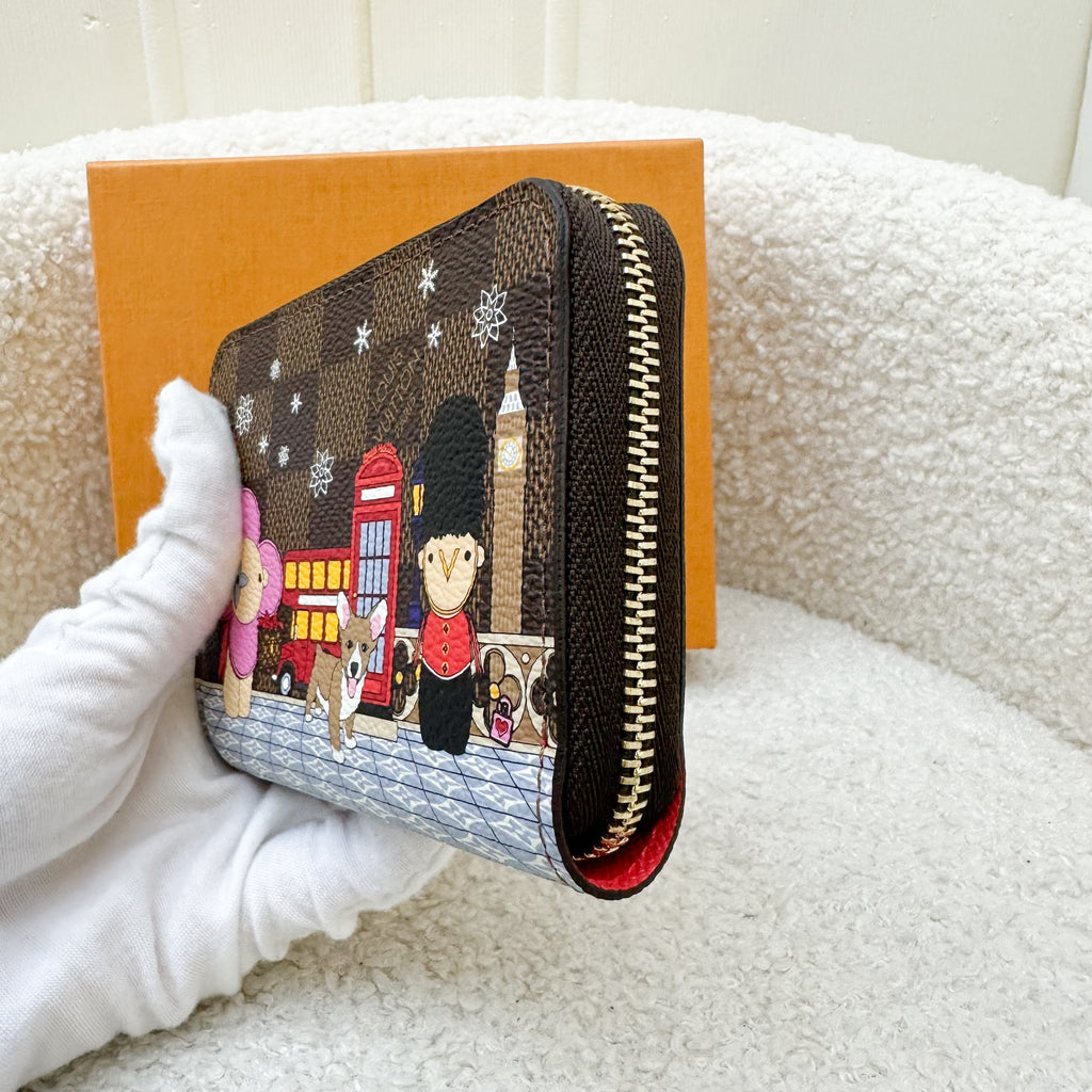 LV Zippy Small Wallet / Card Holder in Vivienne in London Christmas 2021 Canvas and GHW
