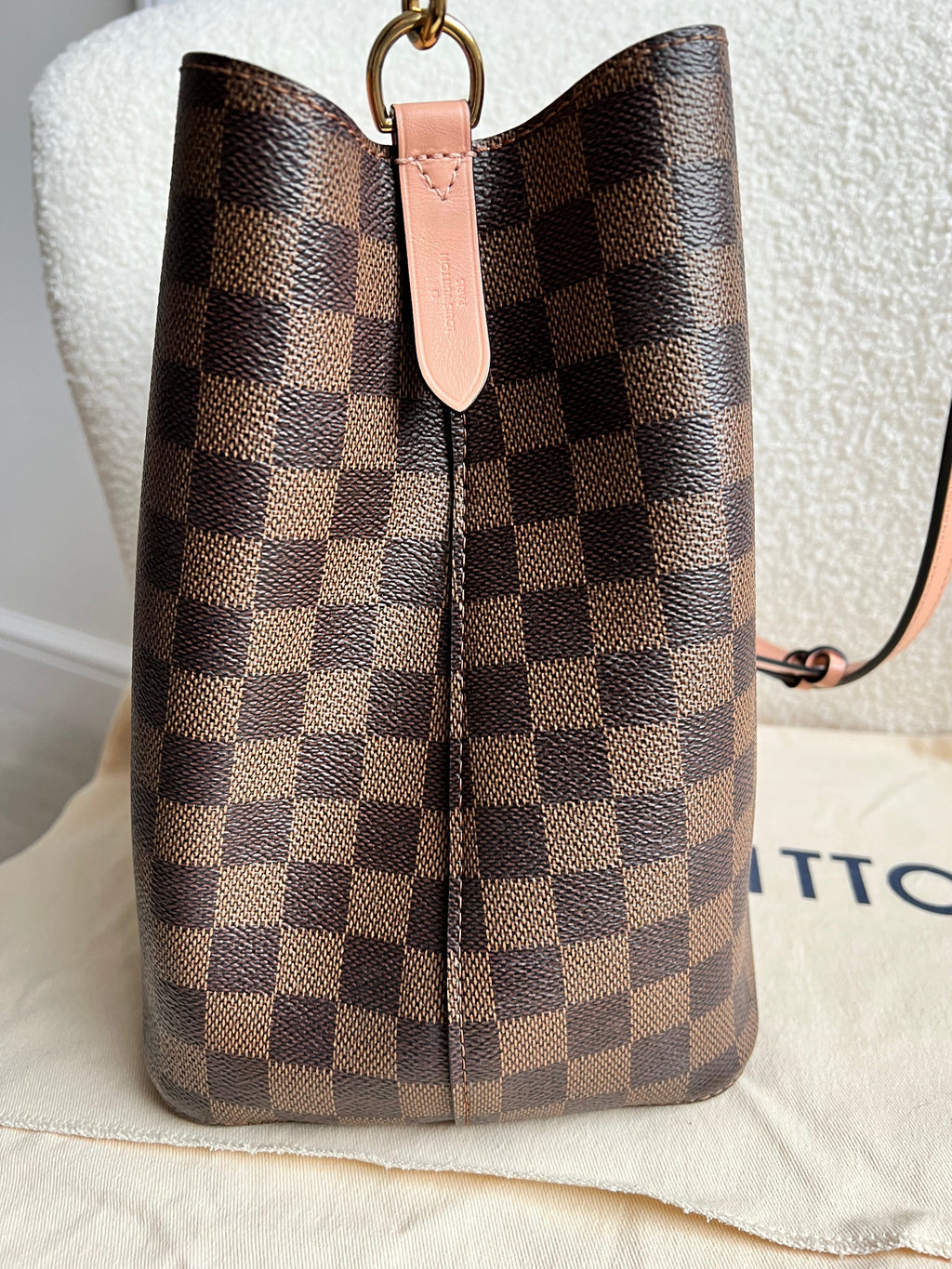 Louis Vuitton Neo Noe Monogram Rose Poudre (RRP £1,560)