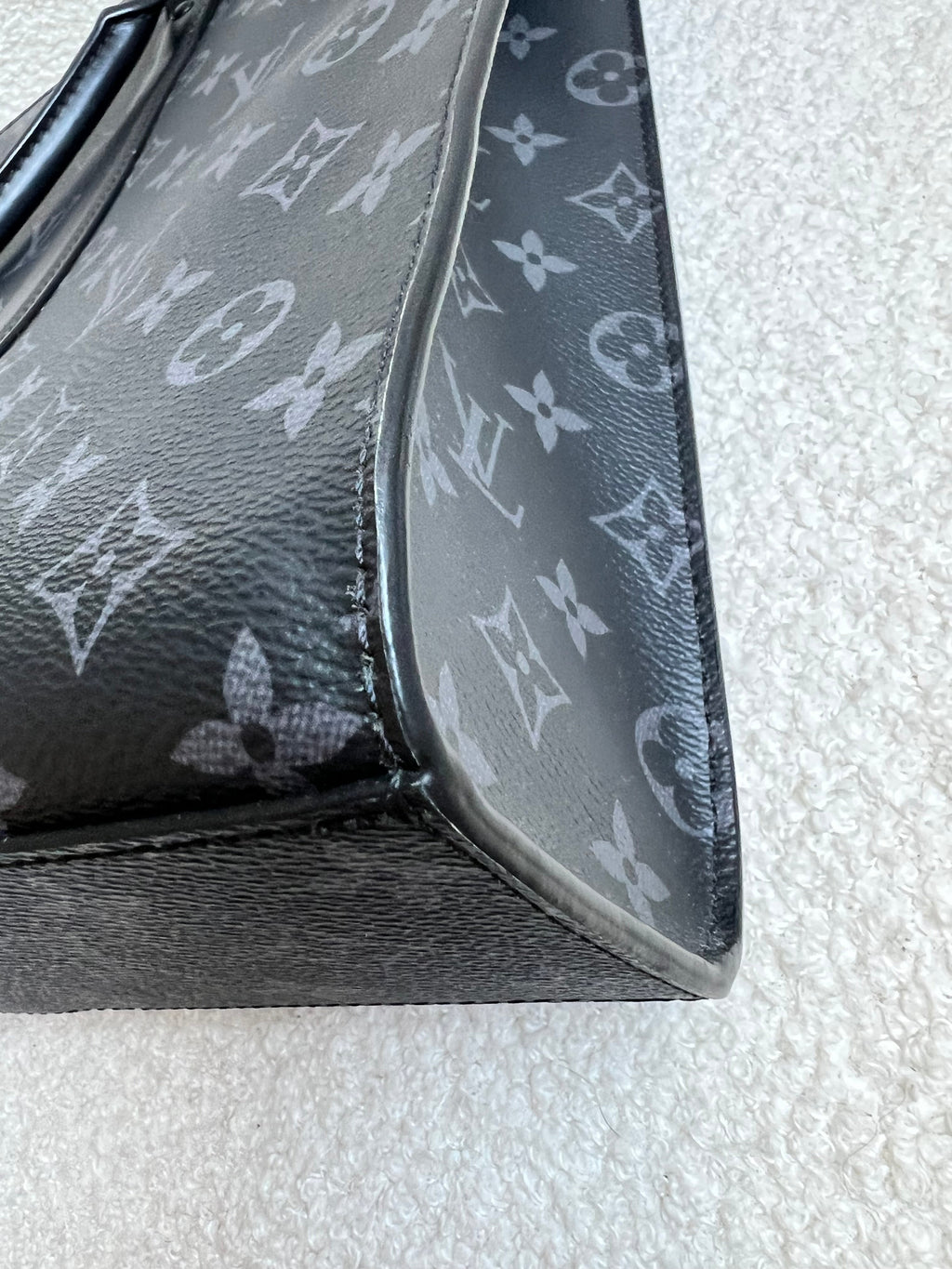 Louis Vuitton Sac Plat Horizontal Zippe Monogram Eclipse (RRP £2060)