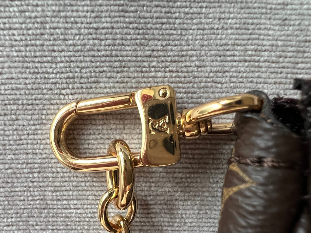Louis Vuitton Multi Pochette Accessoires Rose Chiaro (RRP £1970)