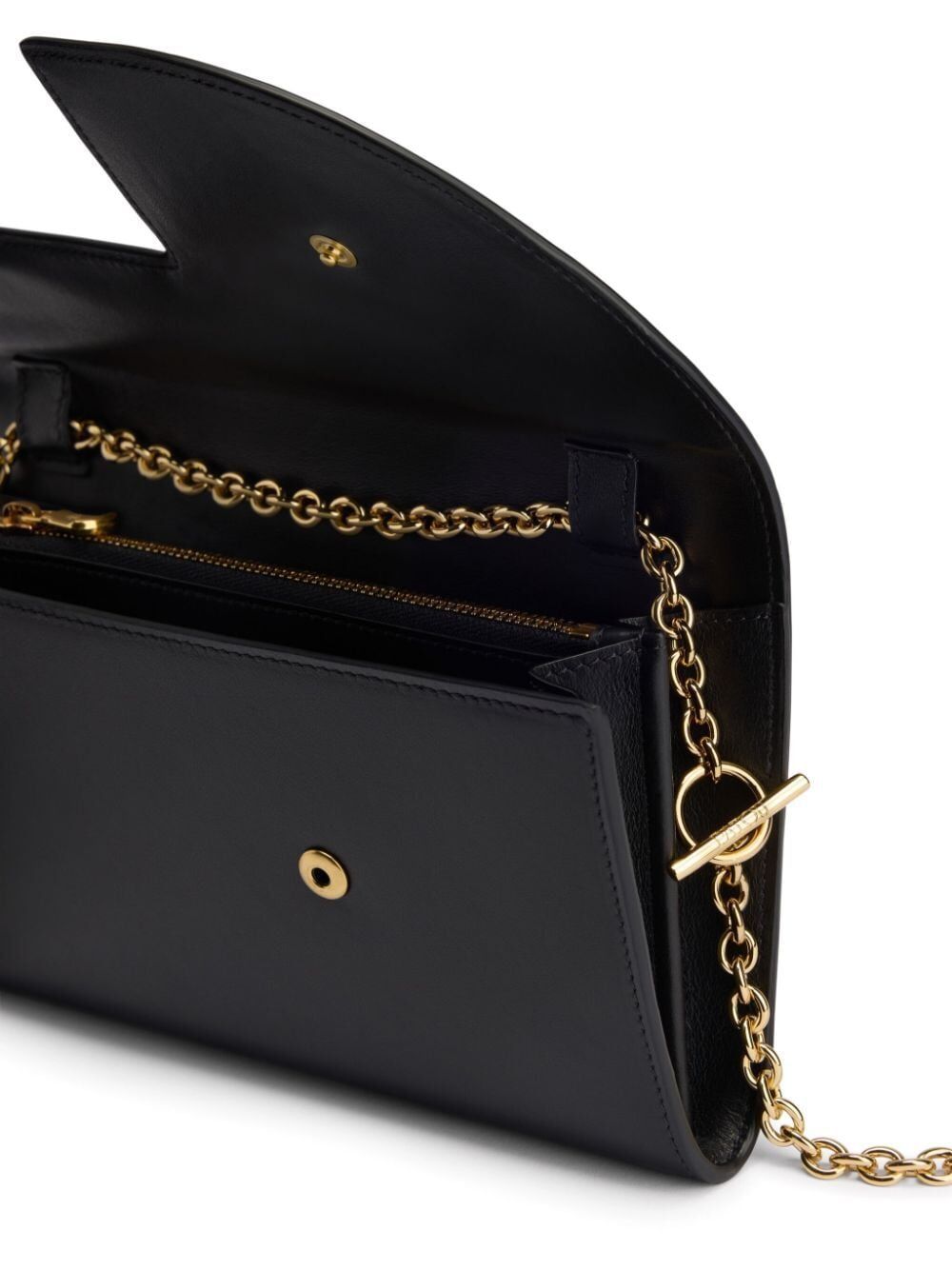 LEATHER CHAIN POUCH HANDBAG