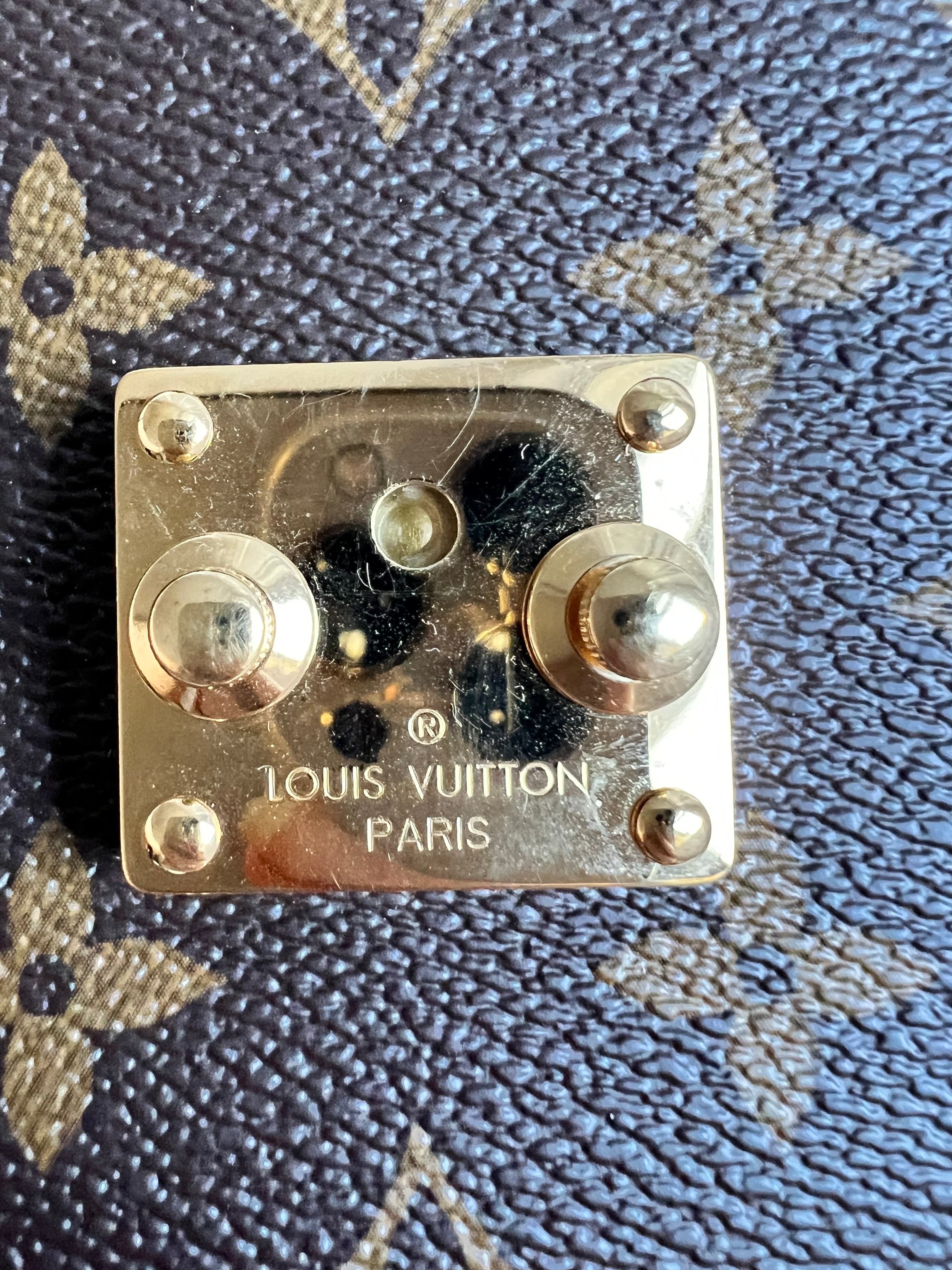 Louis Vuitton Pochette Metis Reverse Monogram (RRP £2,000)