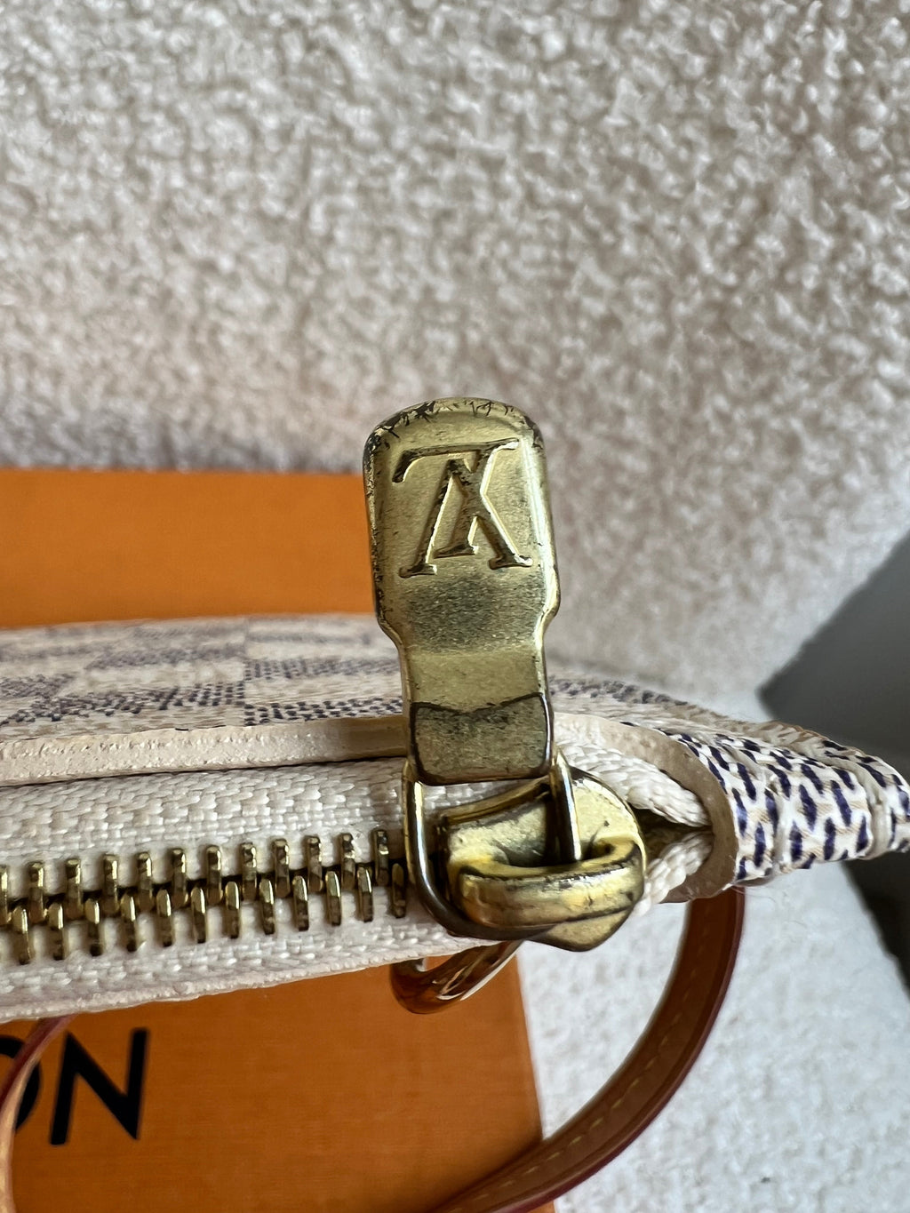 Louis Vuitton Pouch (from Neverfull MM) in Damier Azur