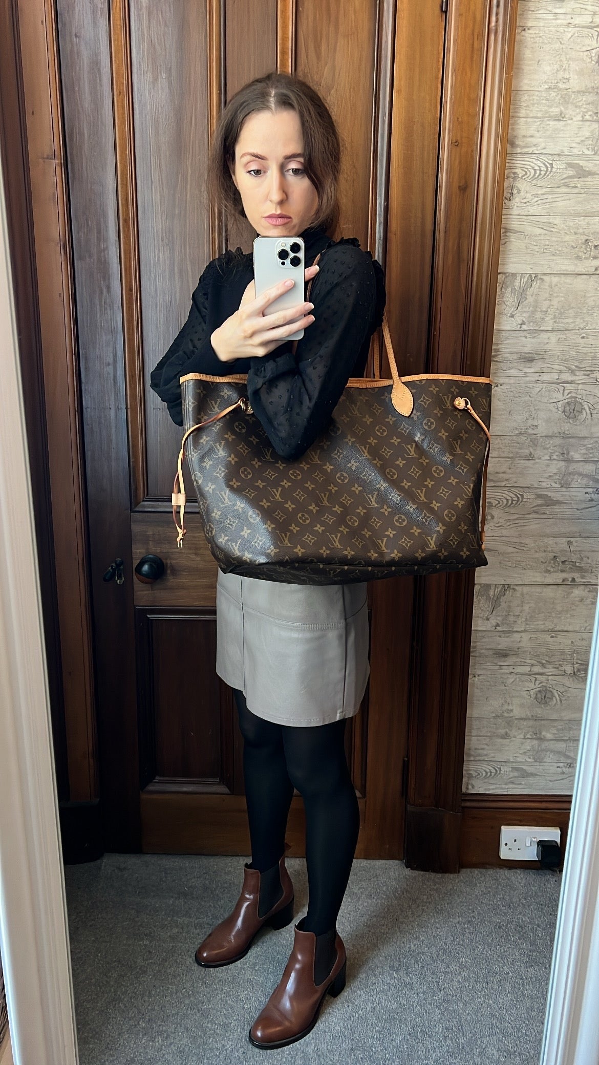 Louis Vuitton Neverfull GM Monogram Pivoine Interior (RRP £1,460)