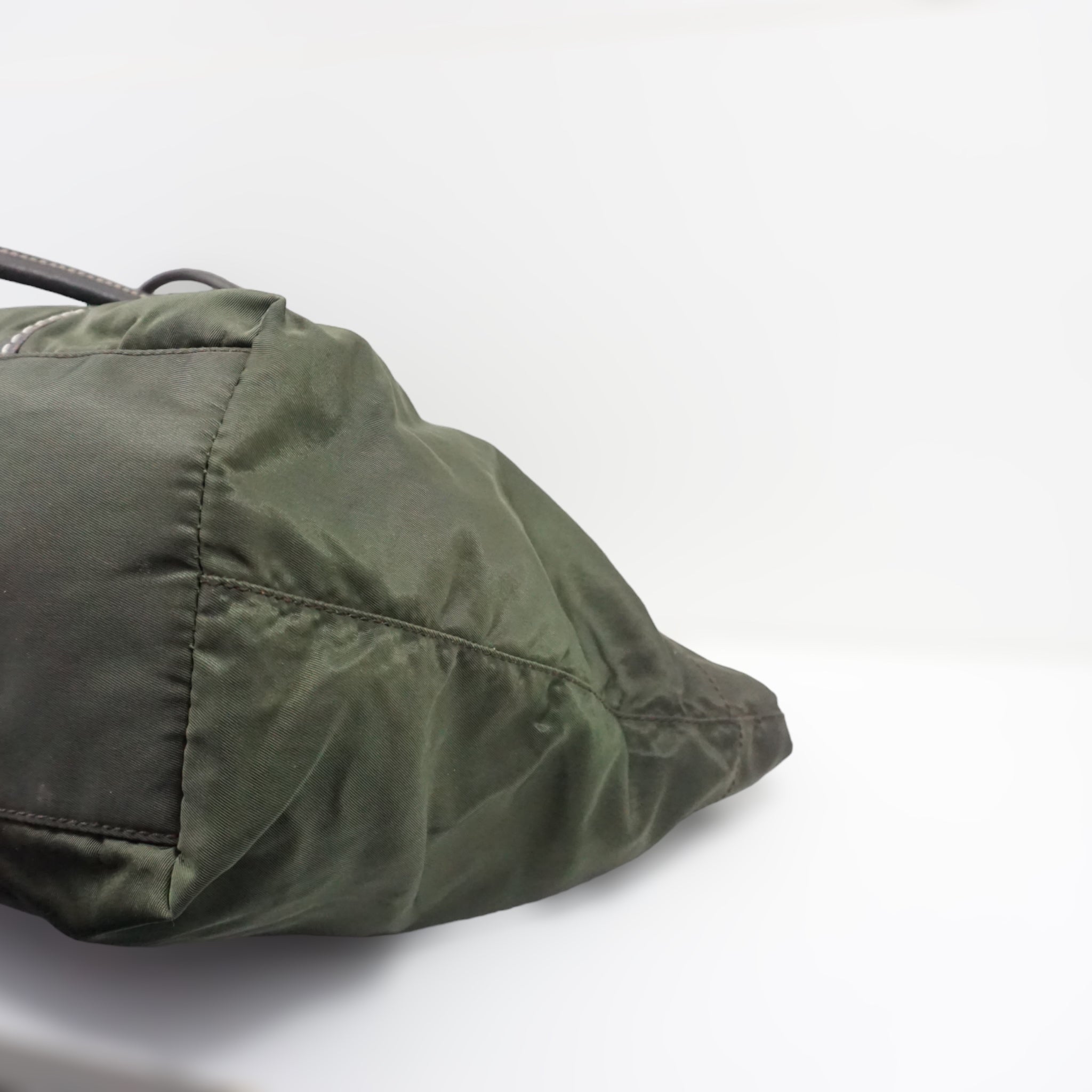 Prada ArmygrÃƒÆ’Ã‚Â¸n Skuldertaske