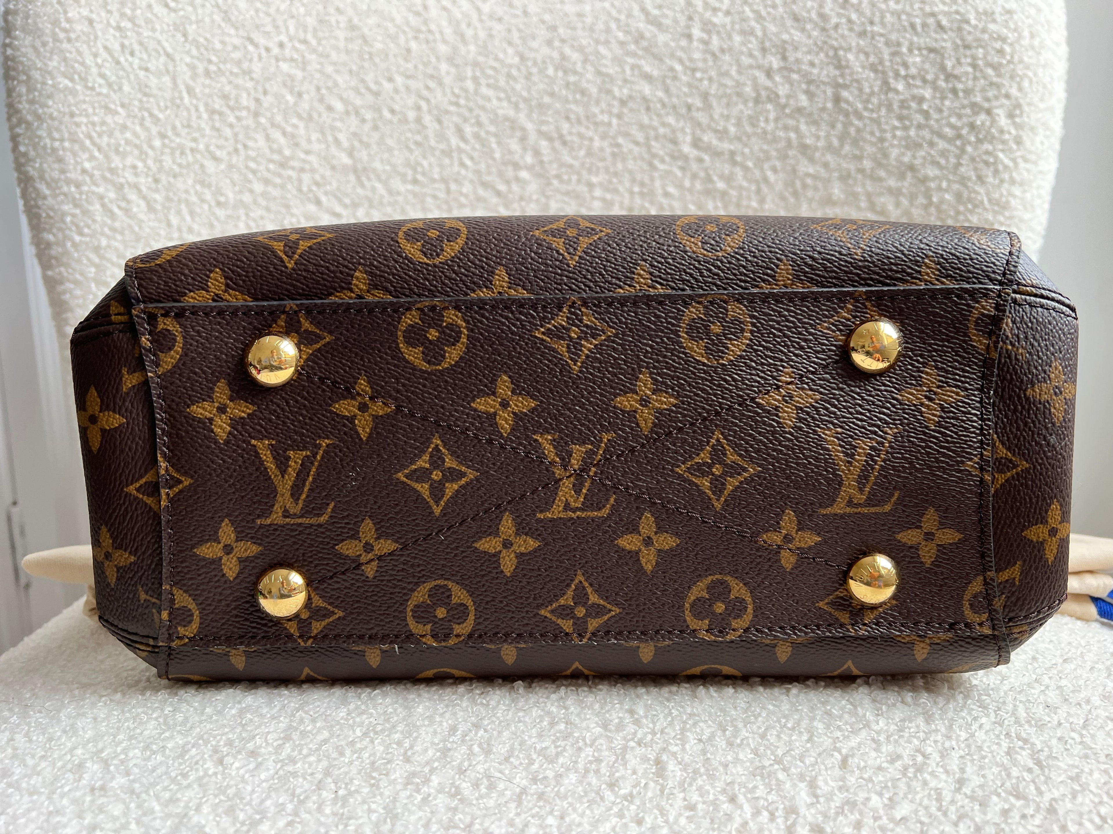 Louis Vuitton Montaigne BB in Monogram Canvas (RRP £1590)