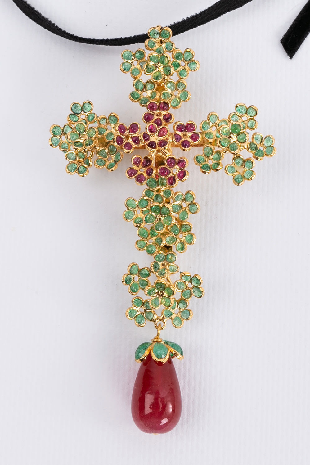 Collier croix Augustine