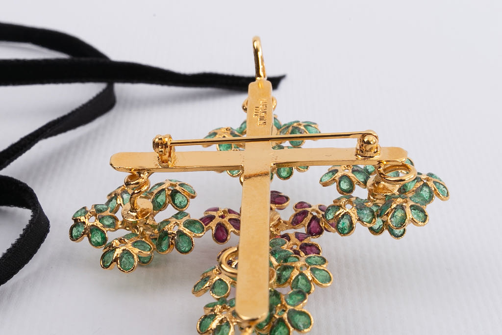 Collier croix Augustine
