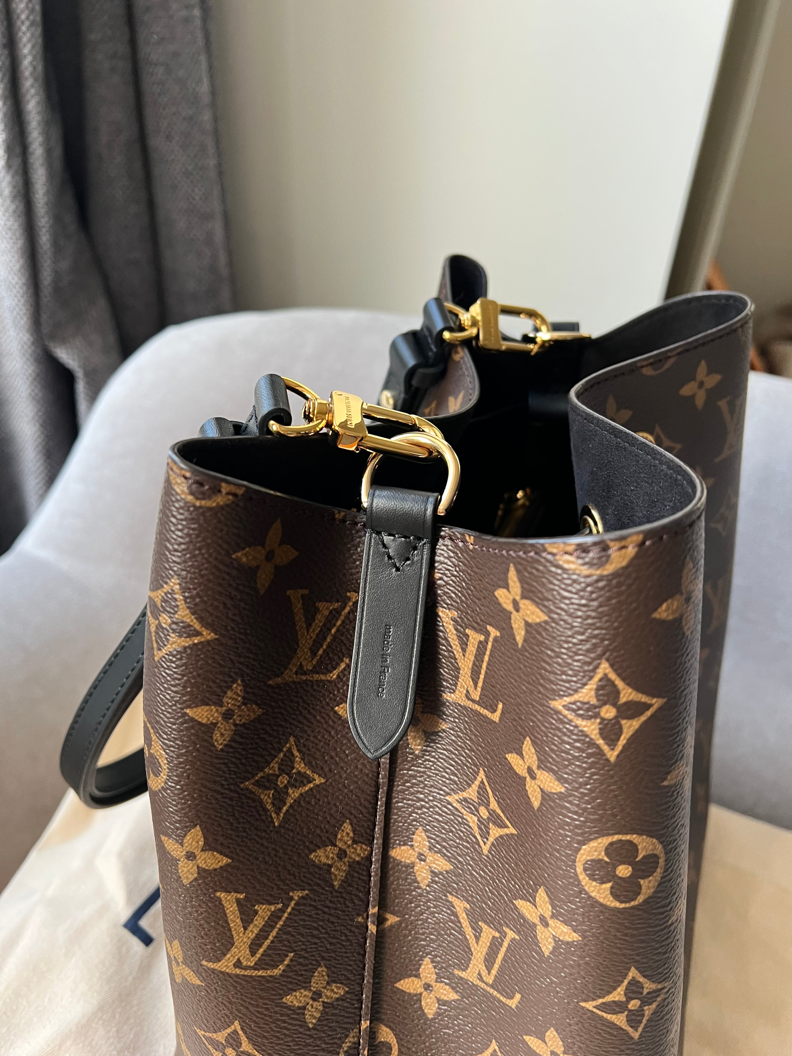 Louis Vuitton Neo Noe Monogram and Black (RRP £1,560)