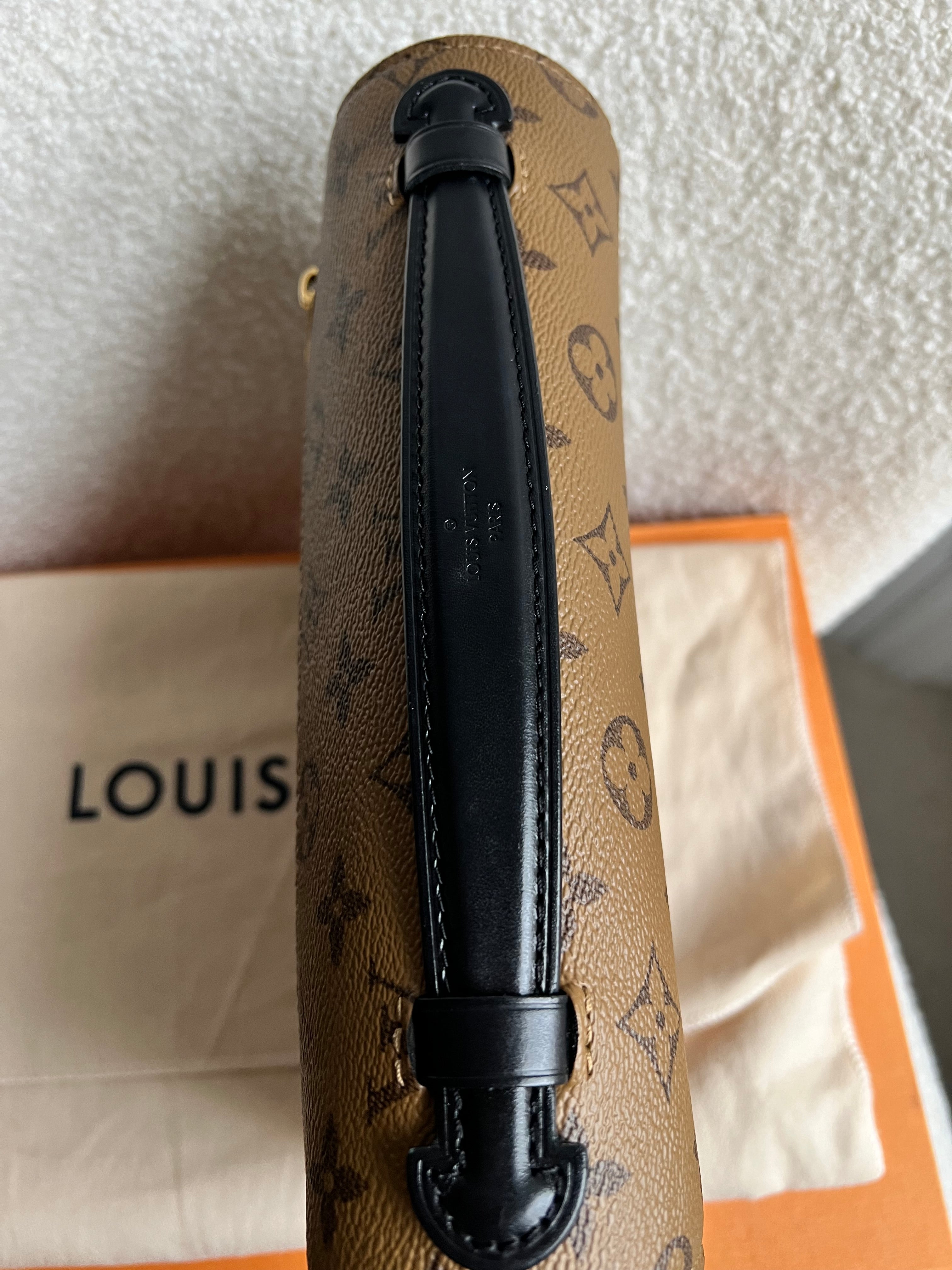 Louis Vuitton Pochette Metis Reverse Monogram (RRP £2,000)