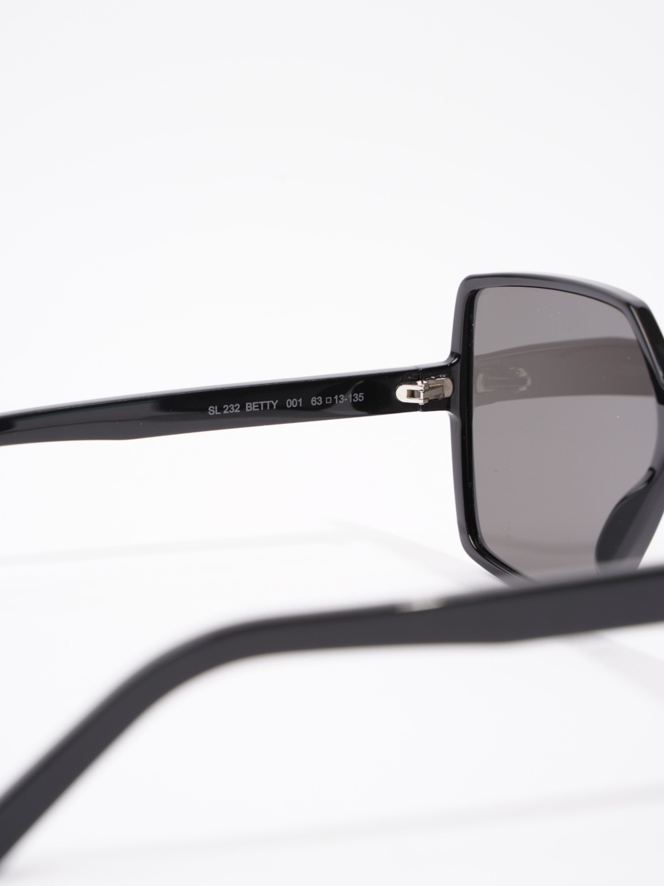 Saint Laurent Betty Sunglasses Black Acetate 135mm