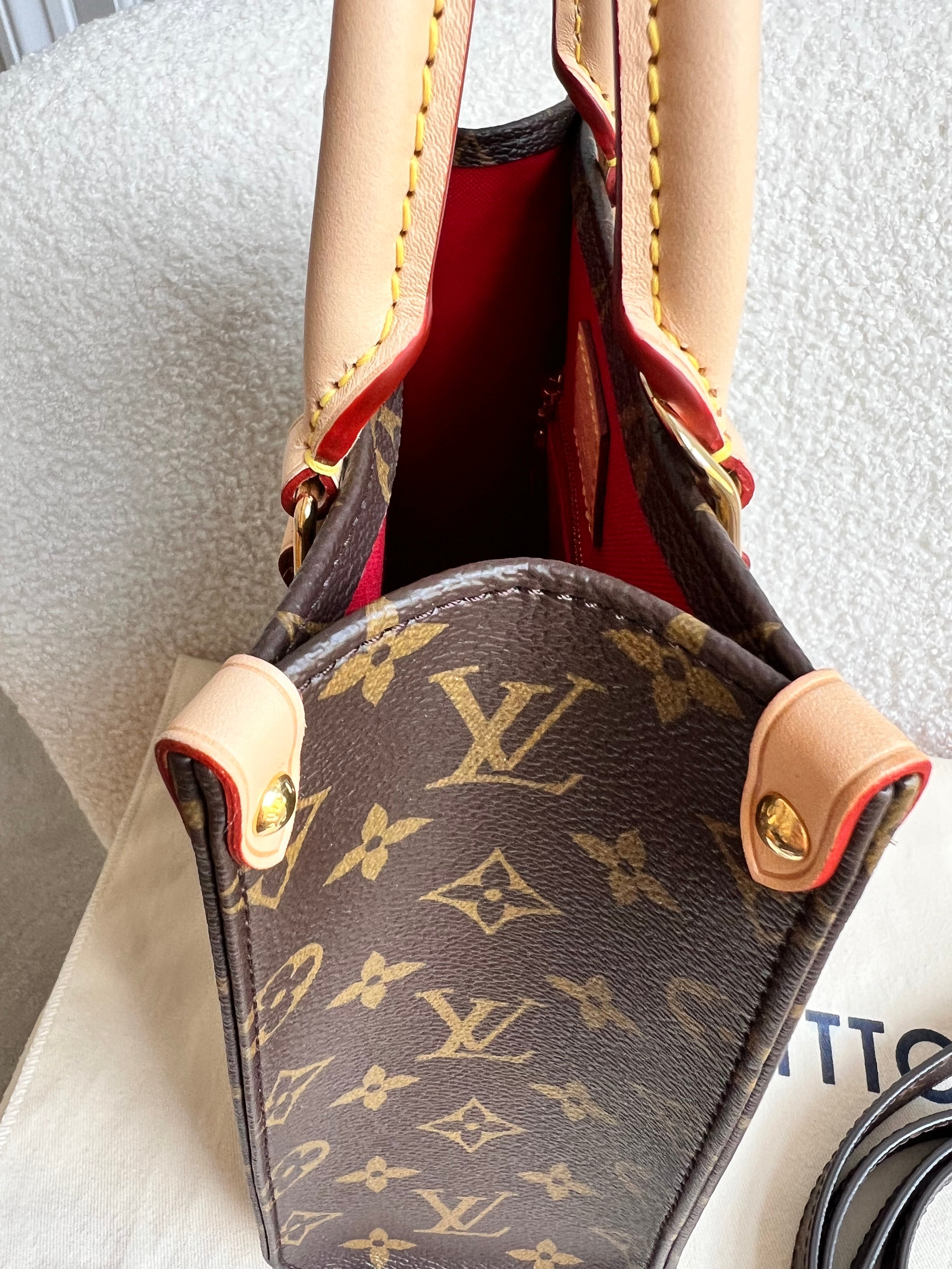 Louis Vuitton Sac Plat BB (RRP £1,820)