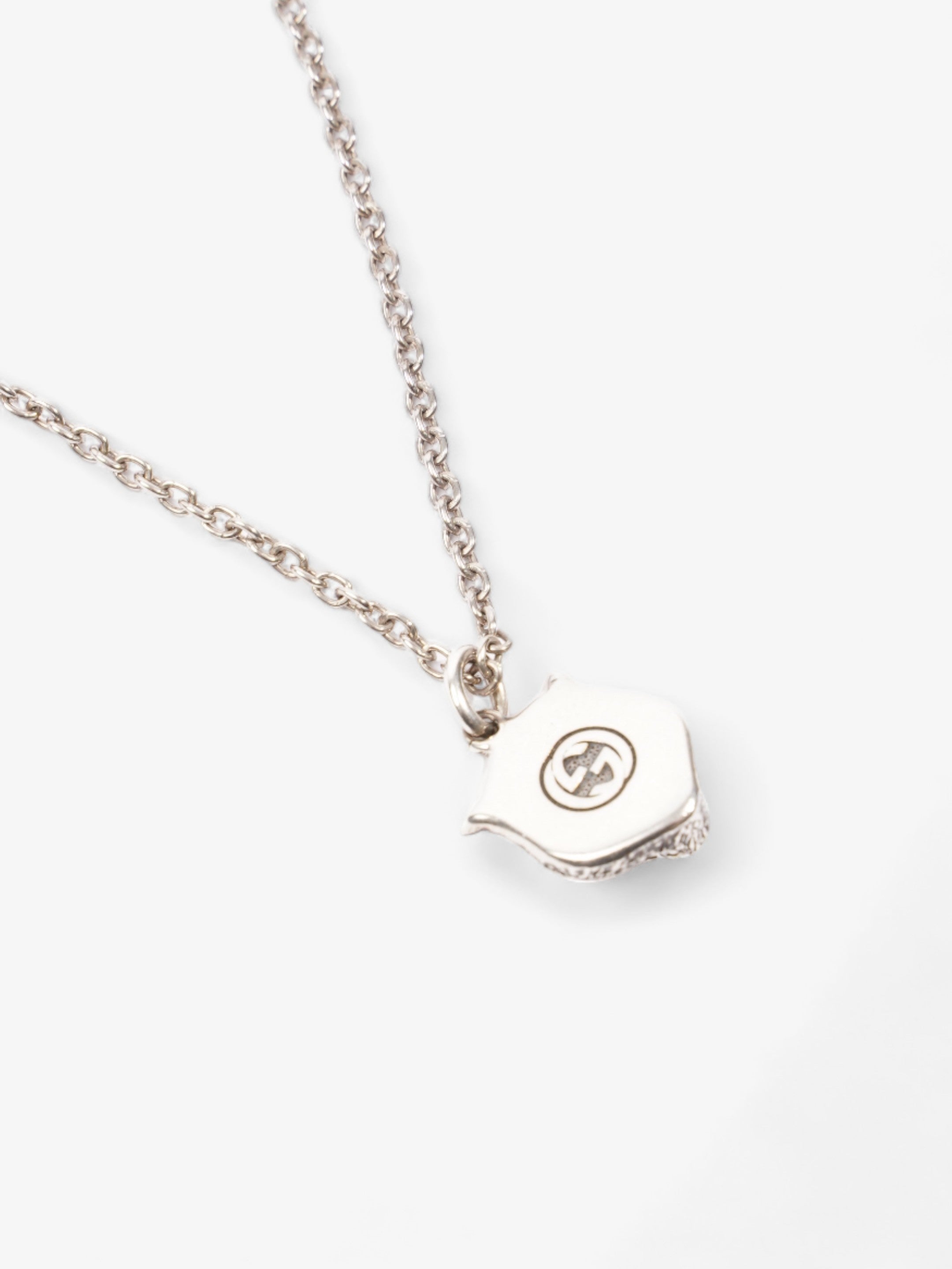 Gucci Feline Head Necklace Silver Silver Sterling
