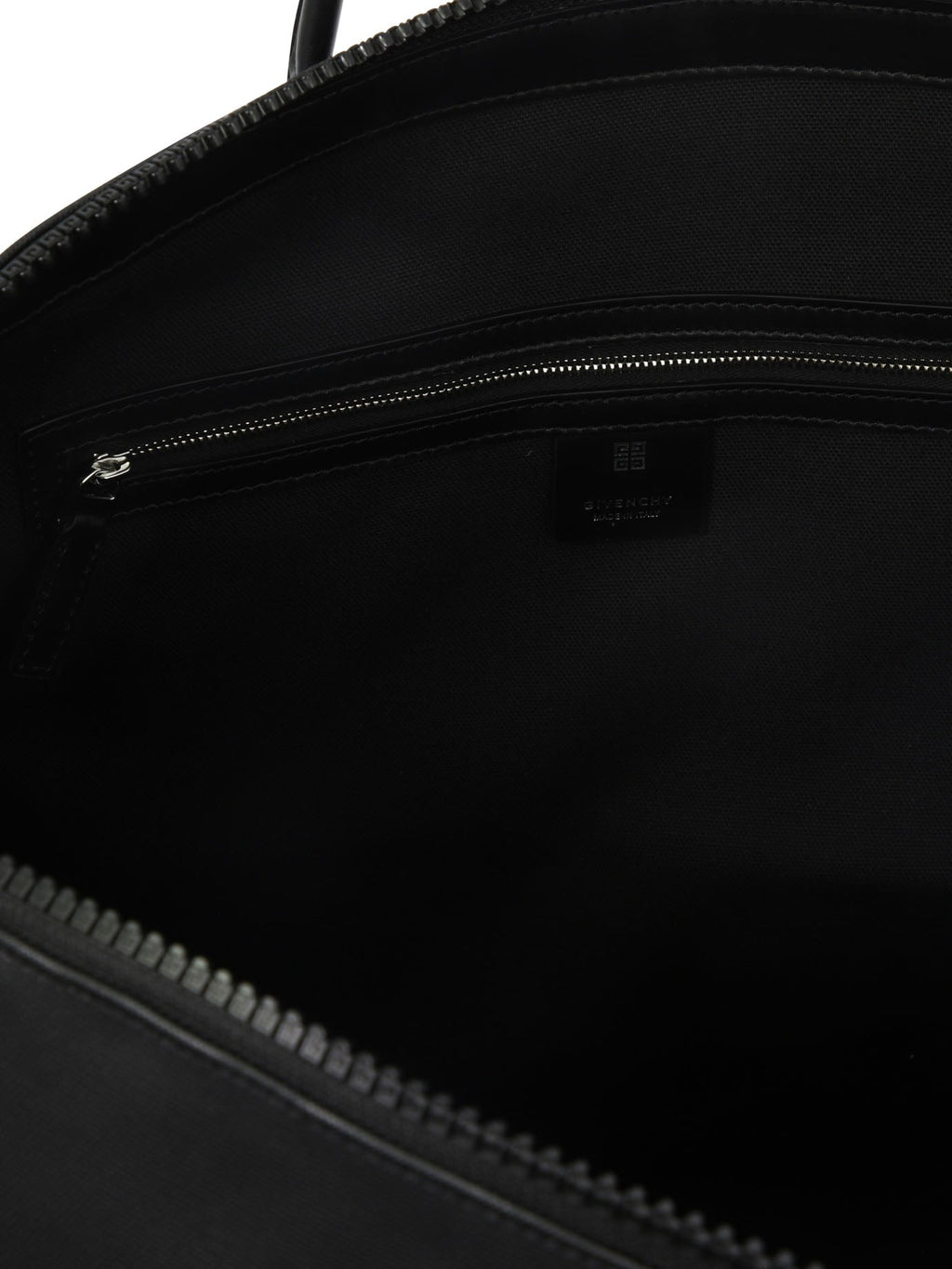 Antigona Sport Duffle Bag