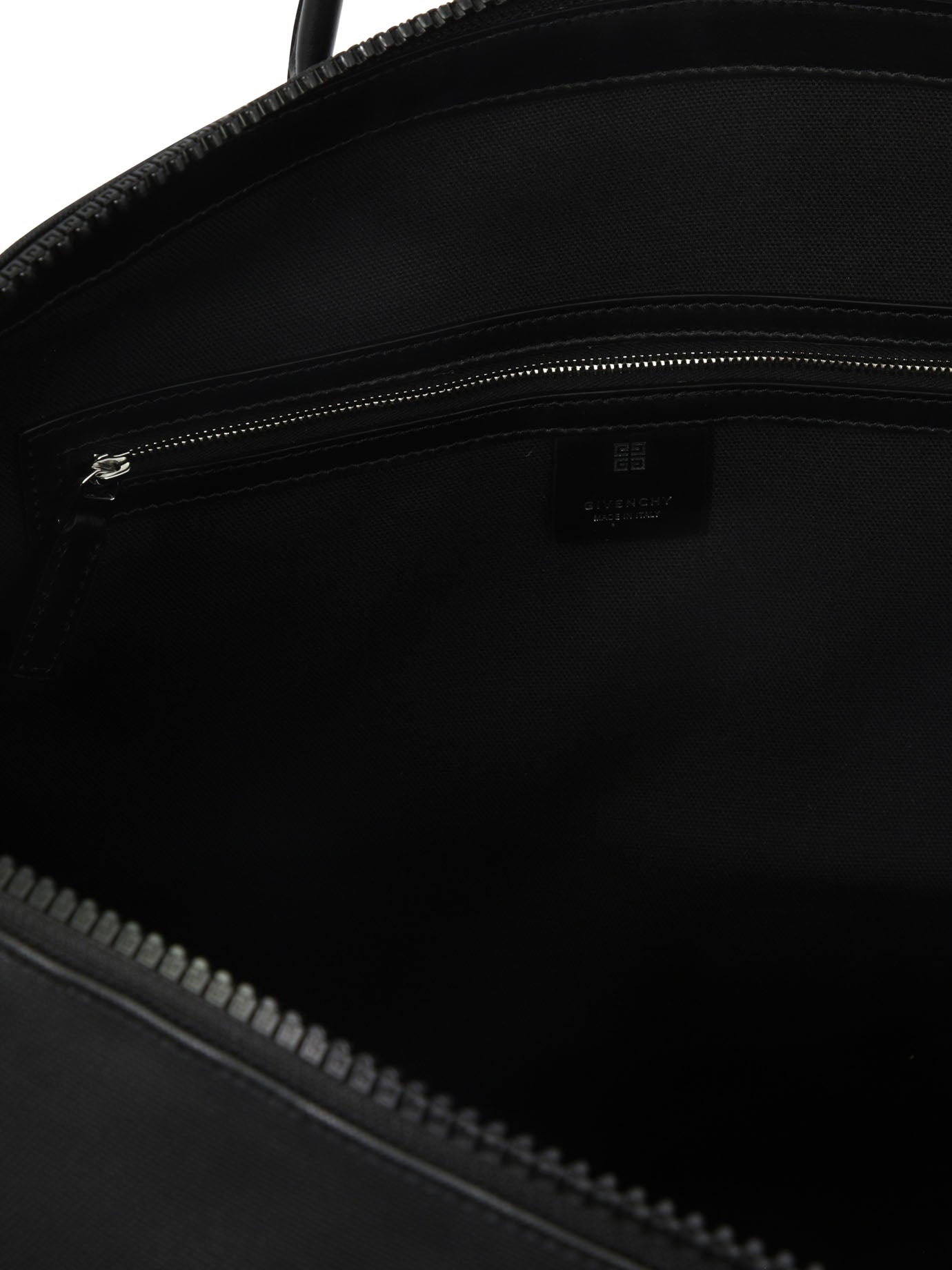 Antigona Sport Duffle Bag