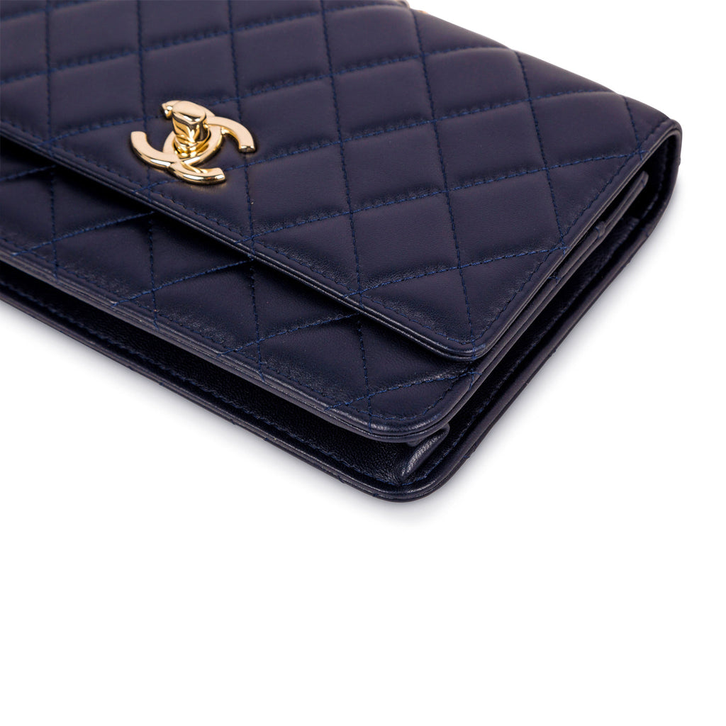 Chanel Trendy Wallet on Chain
