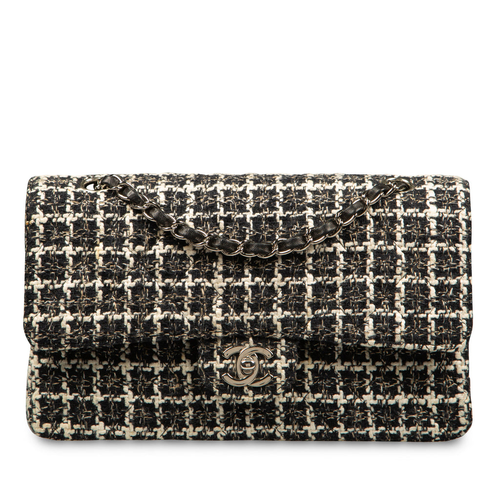 Chanel Classic Flap Bag - Medium - Tweed