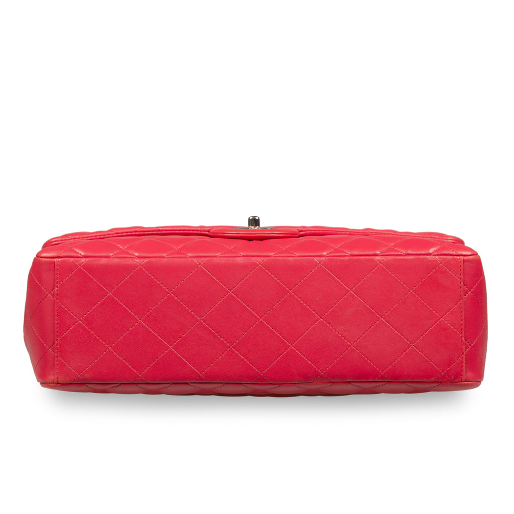 Chanel Classic Flap Bag - Maxi