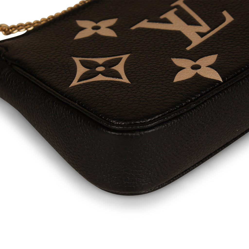 Louis Vuitton Mini Pochette Accessoires - Black Empreinte