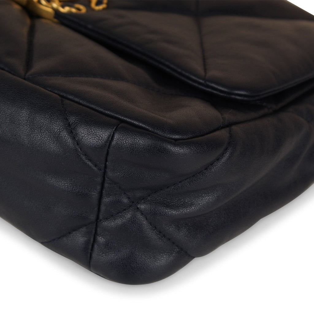 Chanel 19 Flap Bag - Small