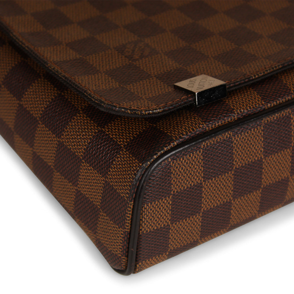 Louis Vuitton District PM - Damier Ebene