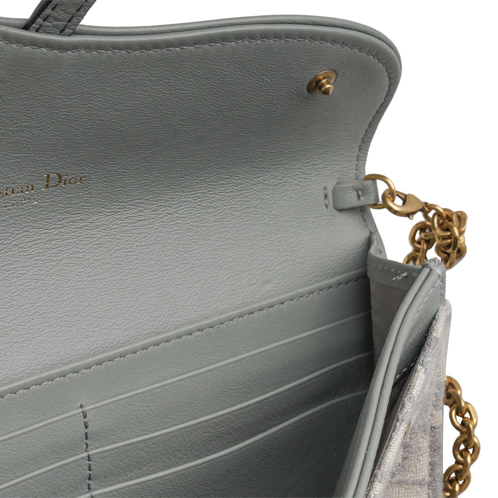 Saddle Wallet On Chain