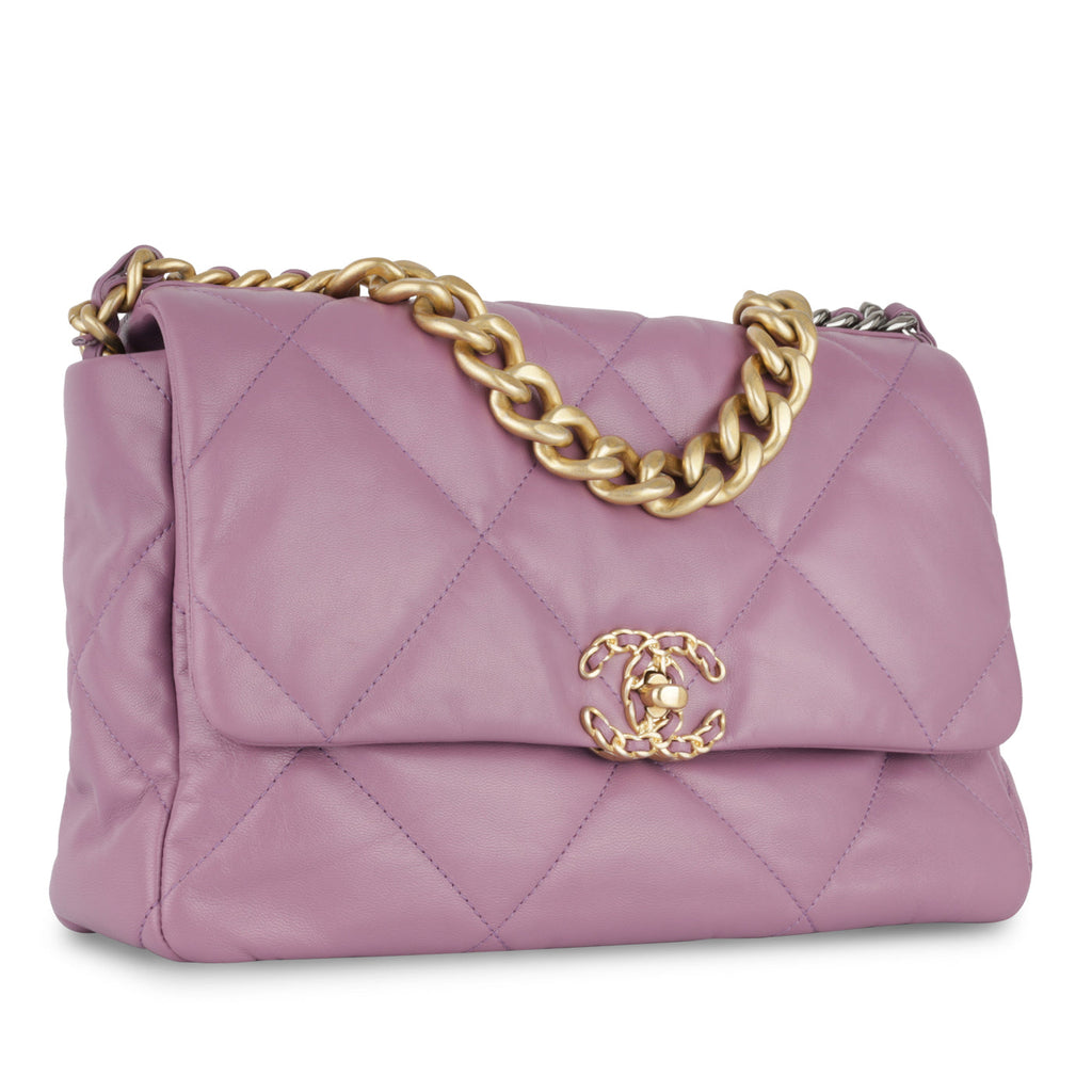Chanel 19 - Large