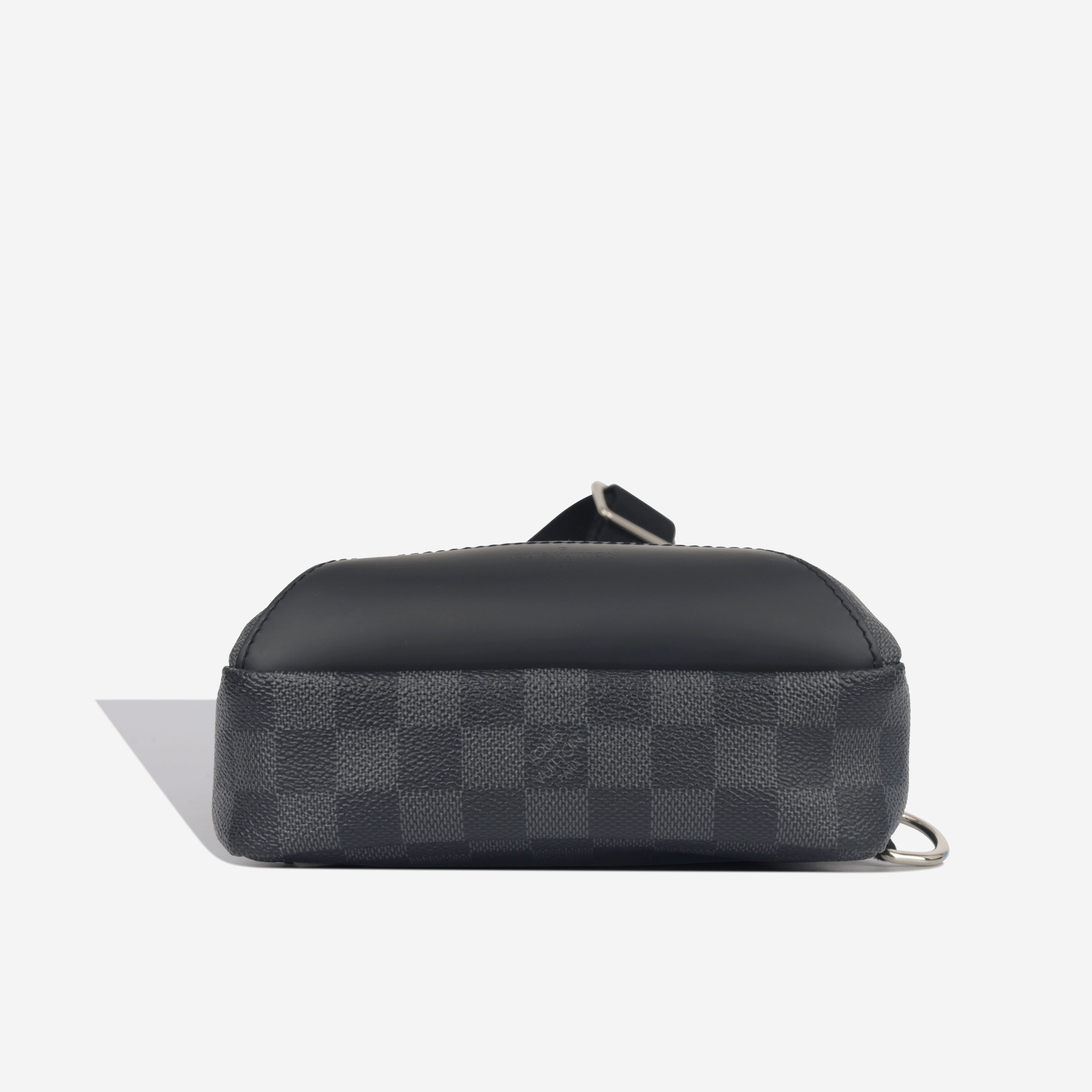 Louis Vuitton Avenue Sling Bag