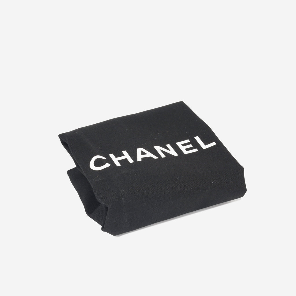 Chanel Chanel 19 - Small