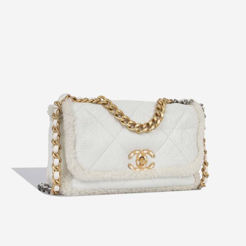 Chanel 19 - Shearling