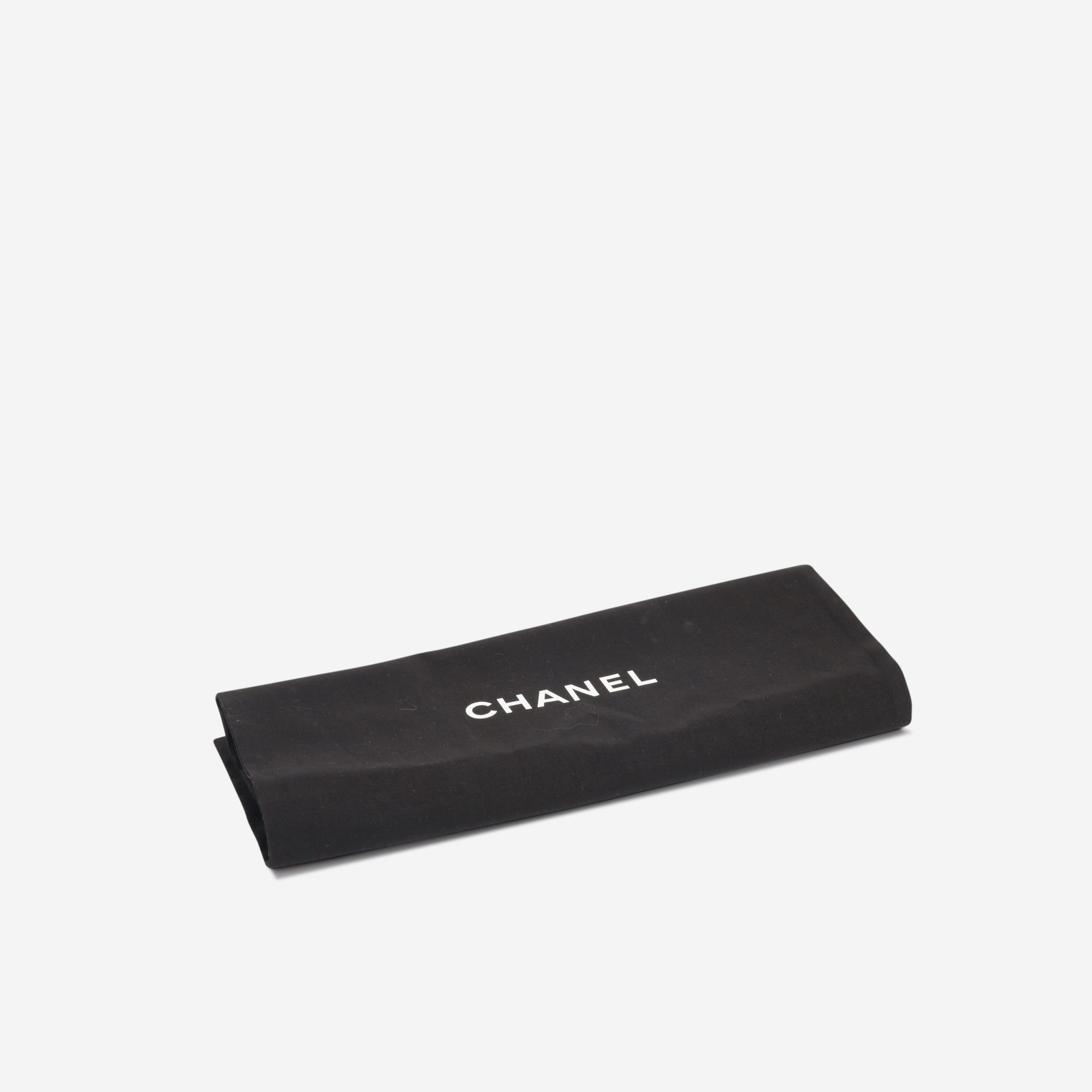 Chanel Chanel 19 - Small