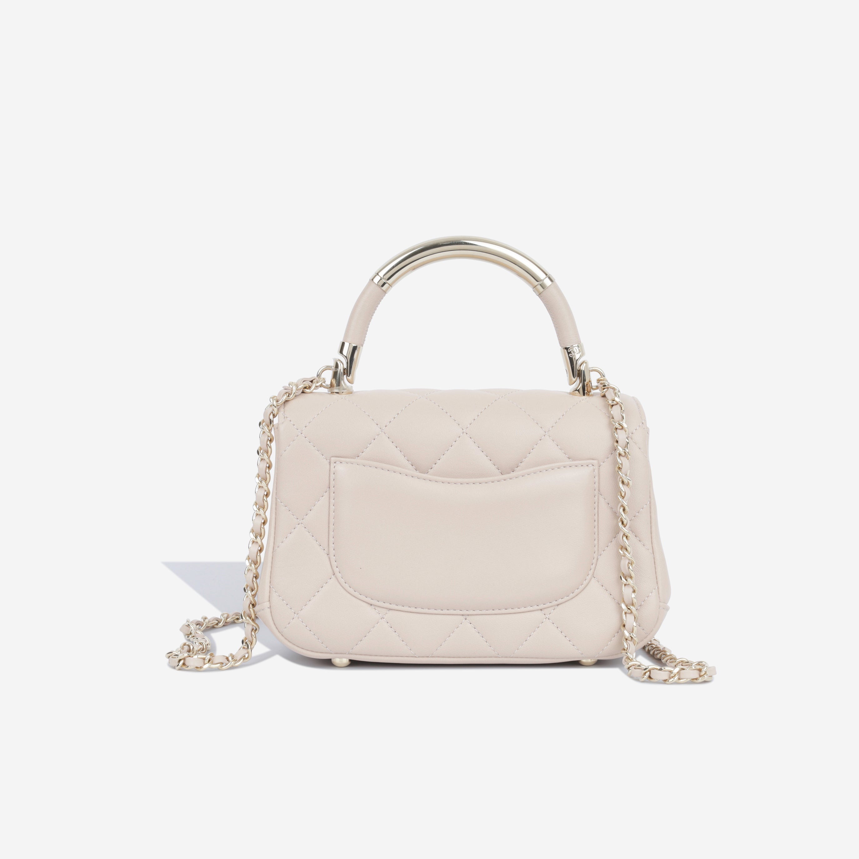 Chic Carry Flap