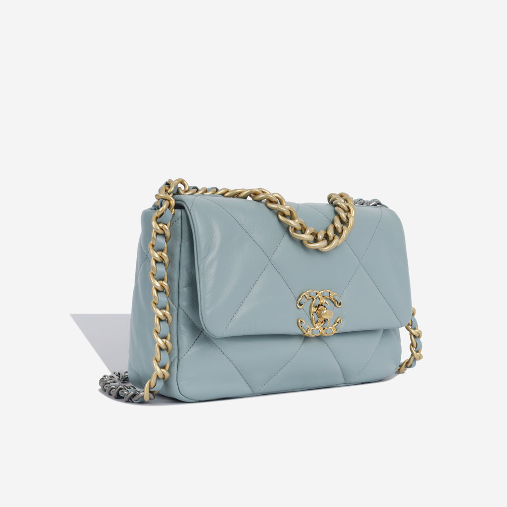 Chanel 19 - Small
