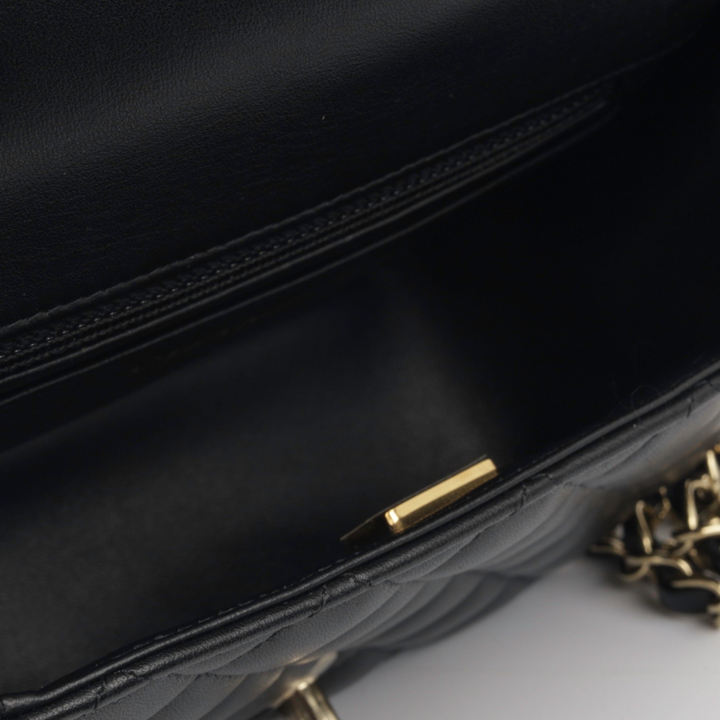 Classic Flap Bag - Mini Square